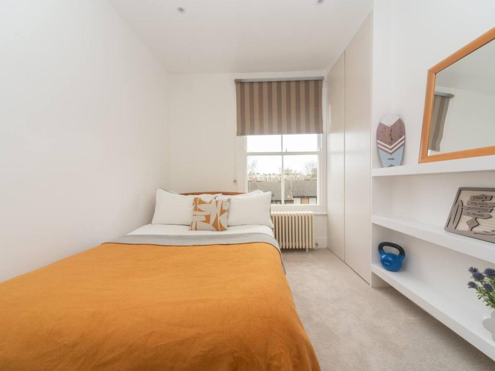 Pass The Keys Stylish 3-bed Duplex Near Notting Hill Apartment *