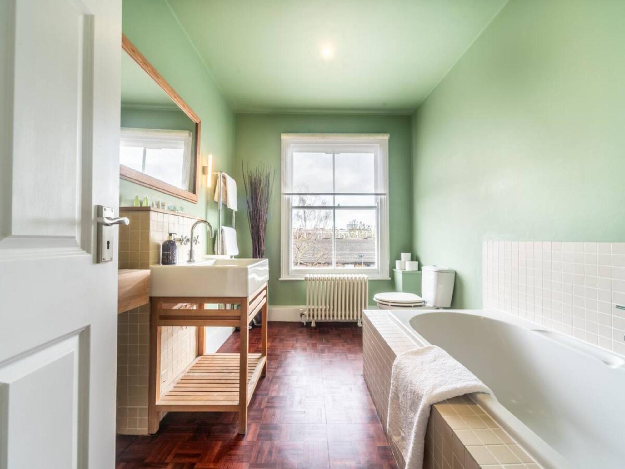 Pass The Keys Stylish 3-bed Duplex Near Notting Hill