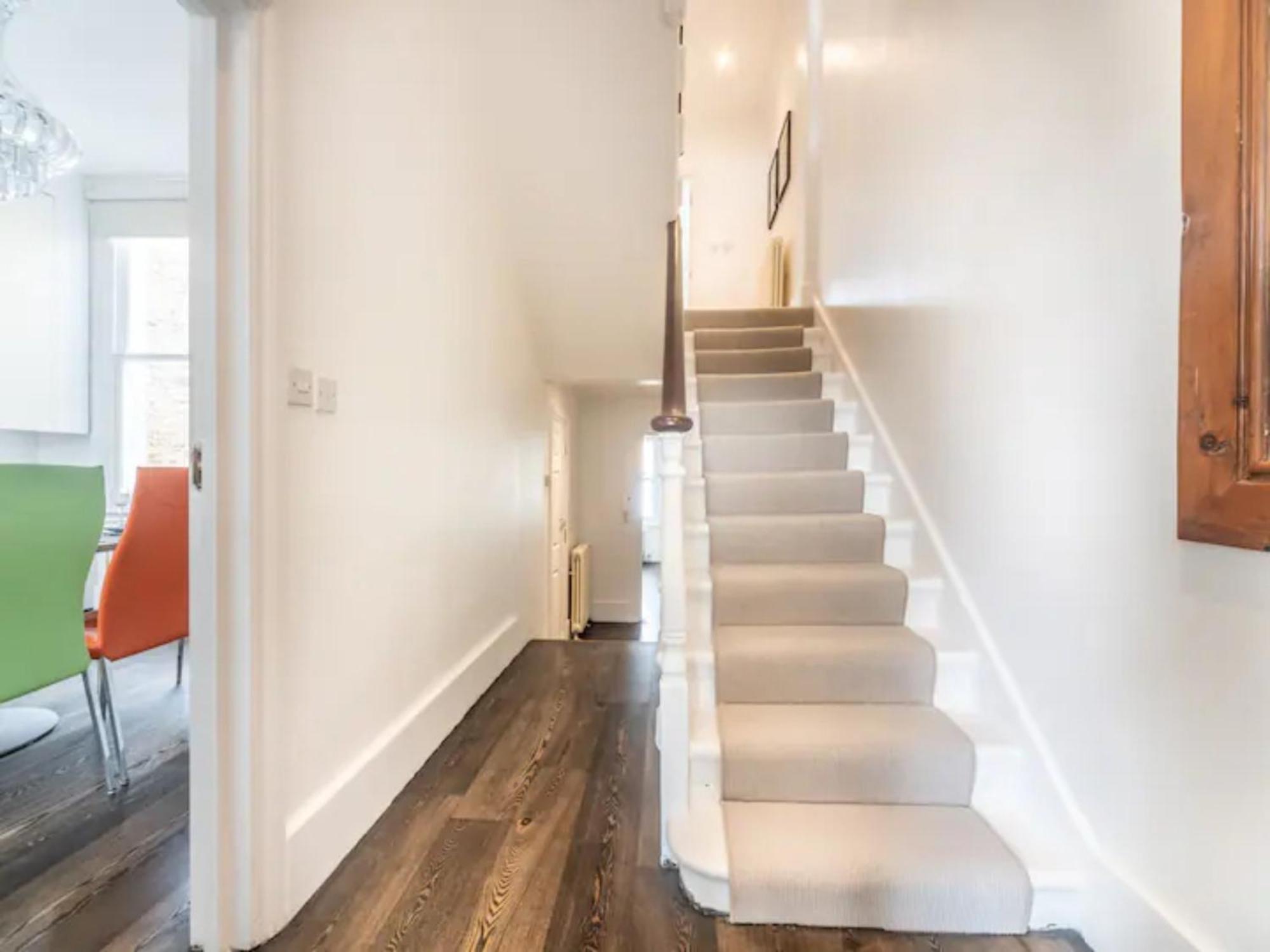 Pass The Keys Stylish 3-bed Duplex Near Notting Hill