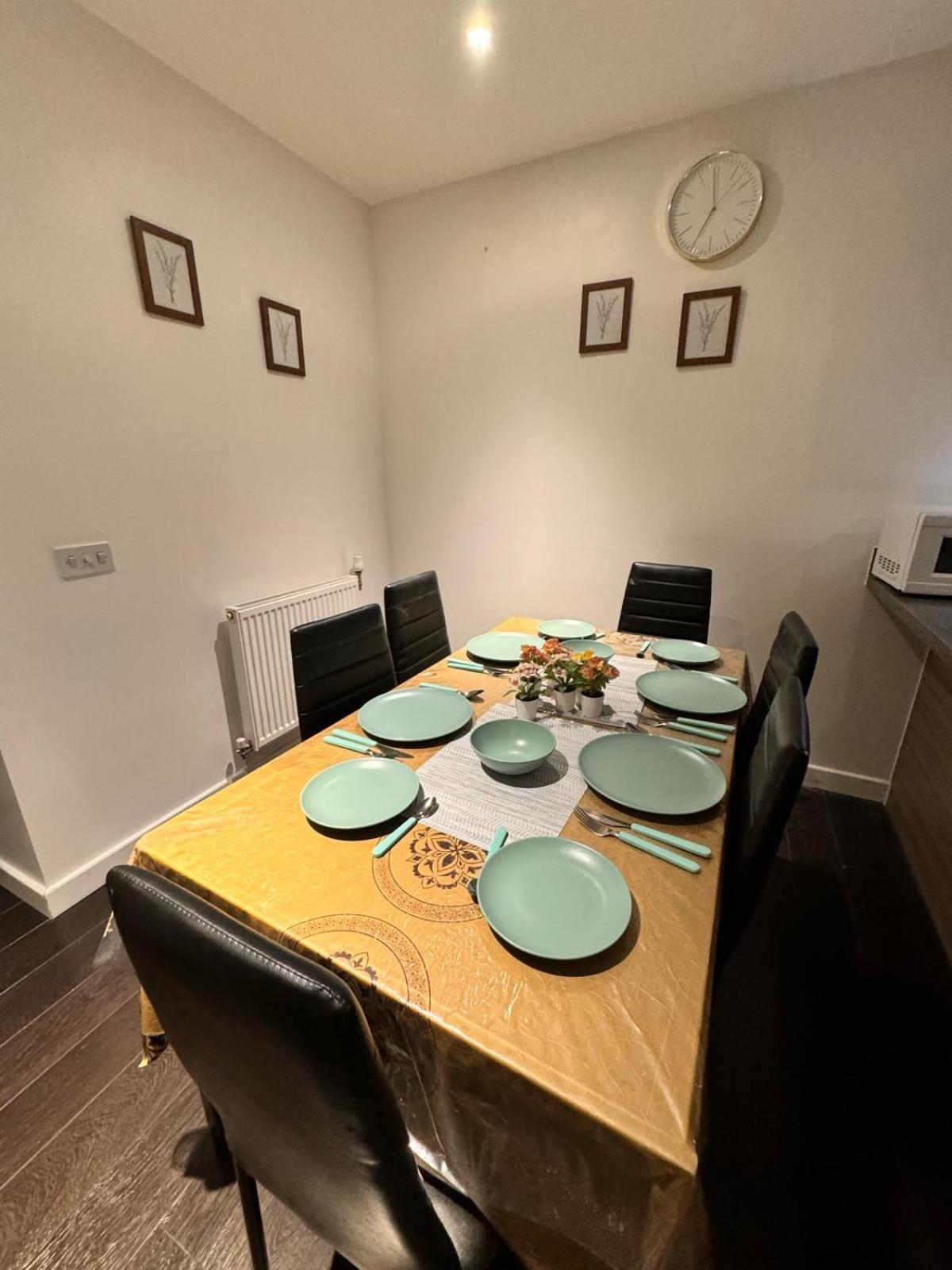 Luxury In Canary Wharf Gasthuis