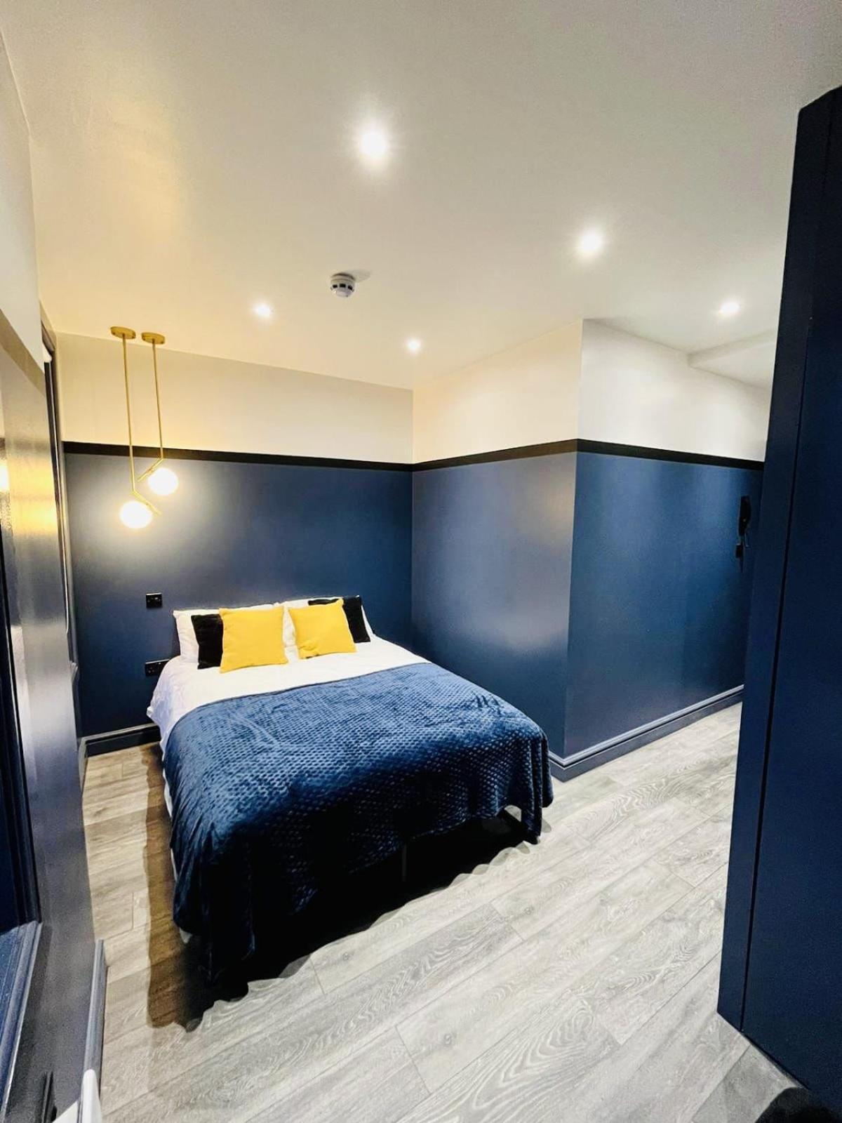 39 Blue House Luxury Ensuite Ideal For Tourists Gasthuis