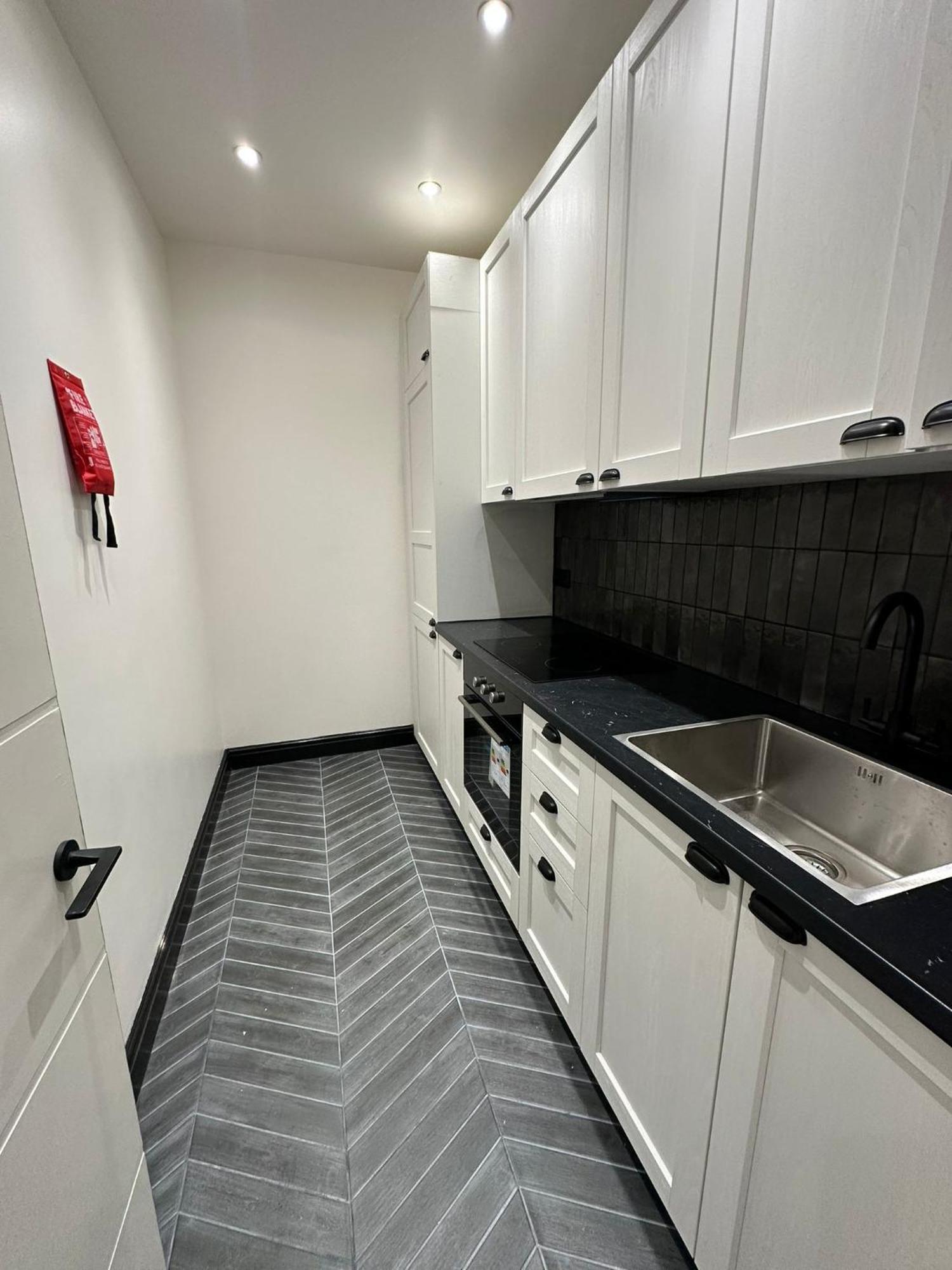 39 Blue House Luxury Ensuite Ideal For Tourists Londen