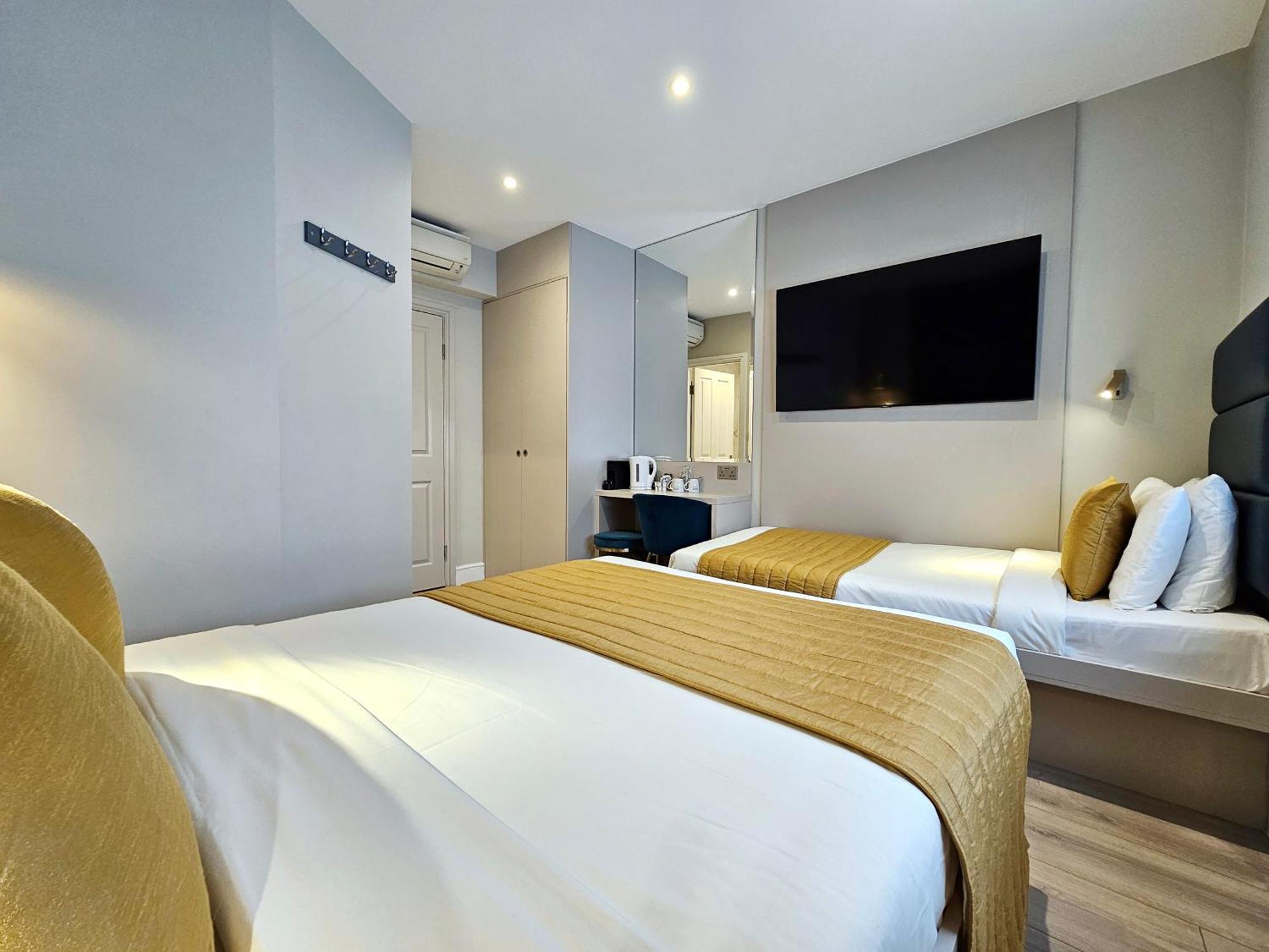 Nox Hyde Park Apartahotel