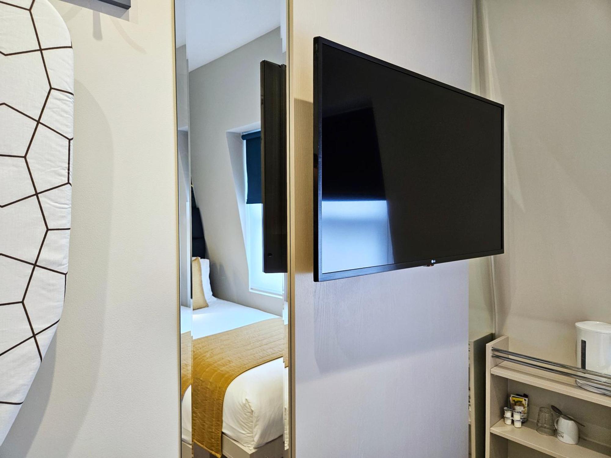 Nox Hyde Park Apartahotel