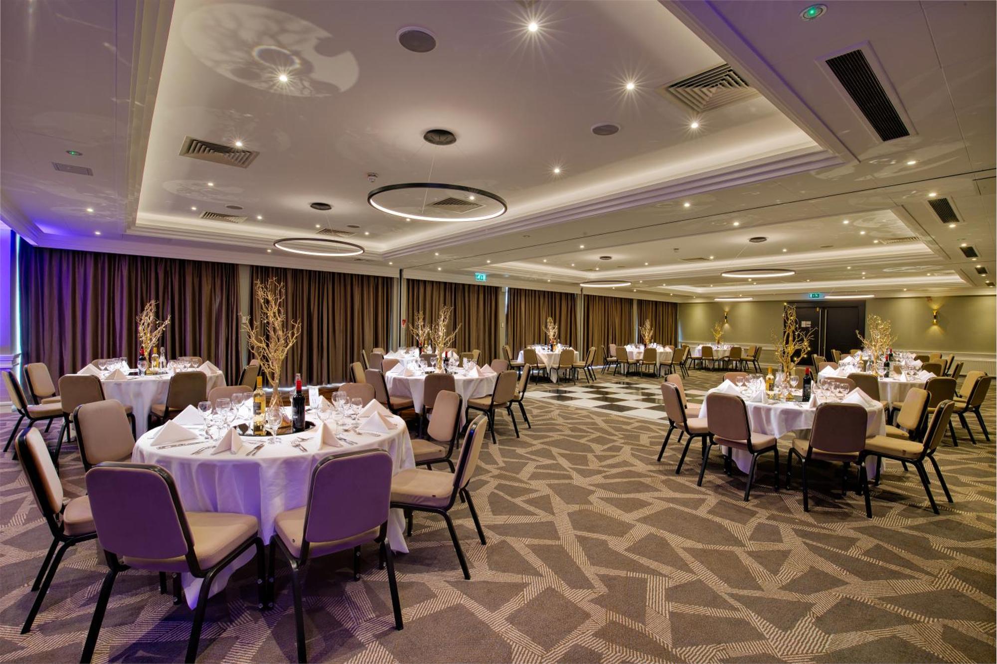 Doubletree By Hilton Ealing 4*
