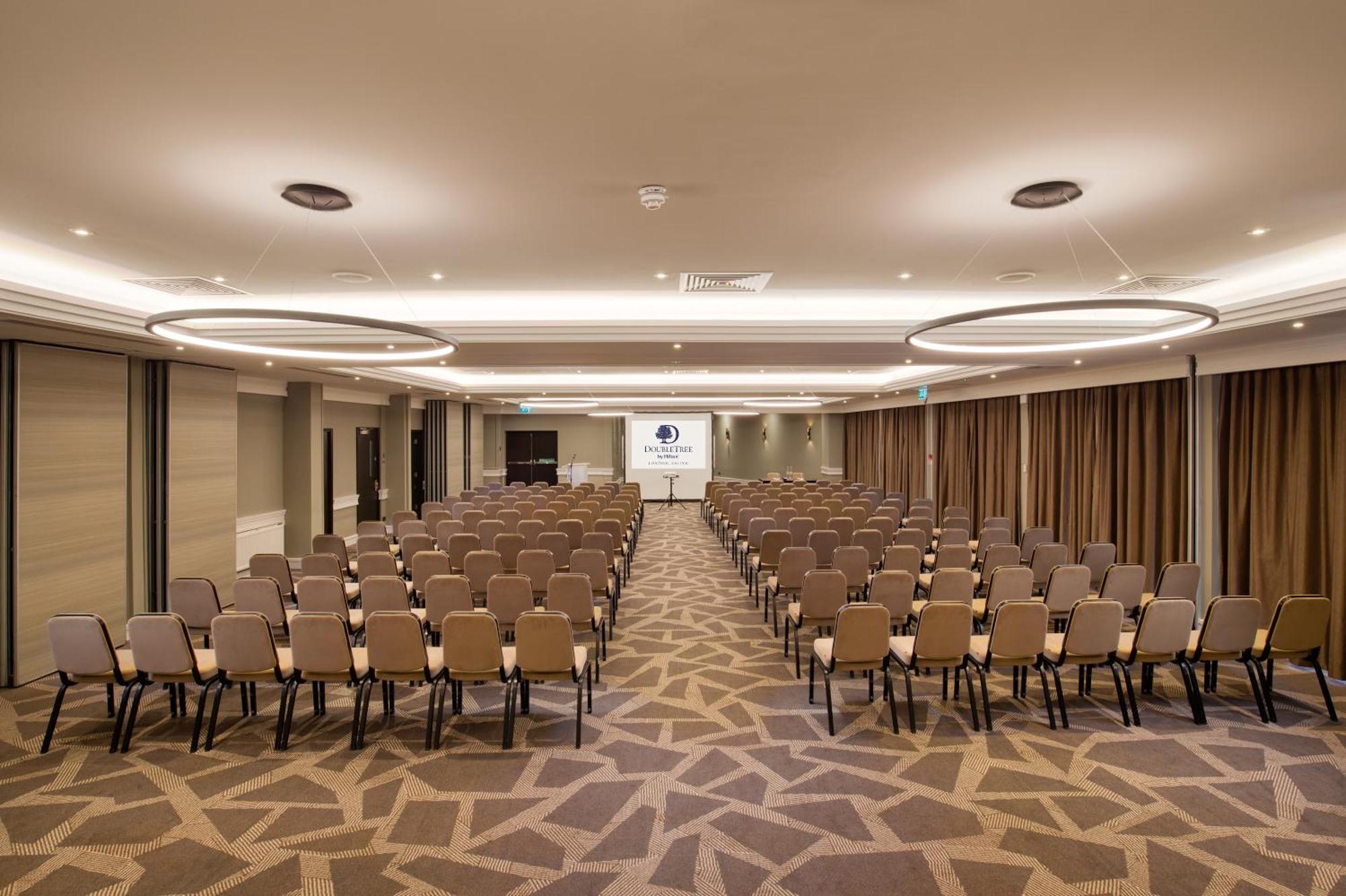Doubletree By Hilton Ealing 4*