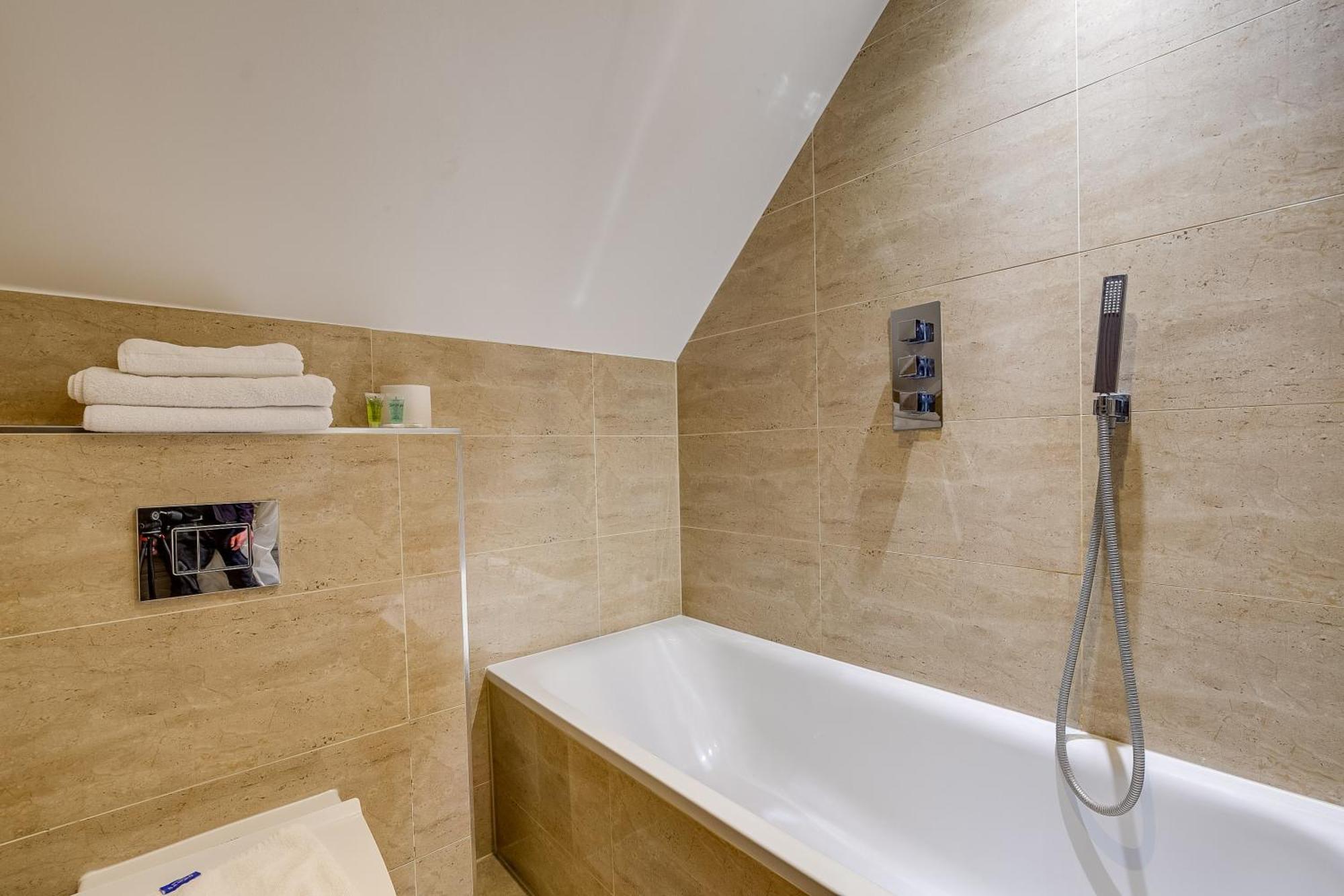 Star Hotel 3*