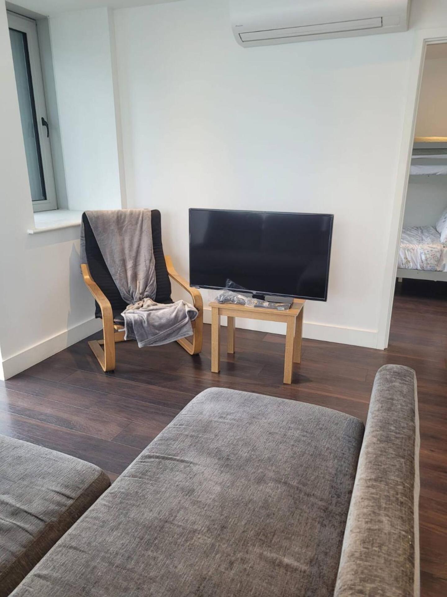 Brand New 20 Mins From Waterloo Bp34 Apartamento *
