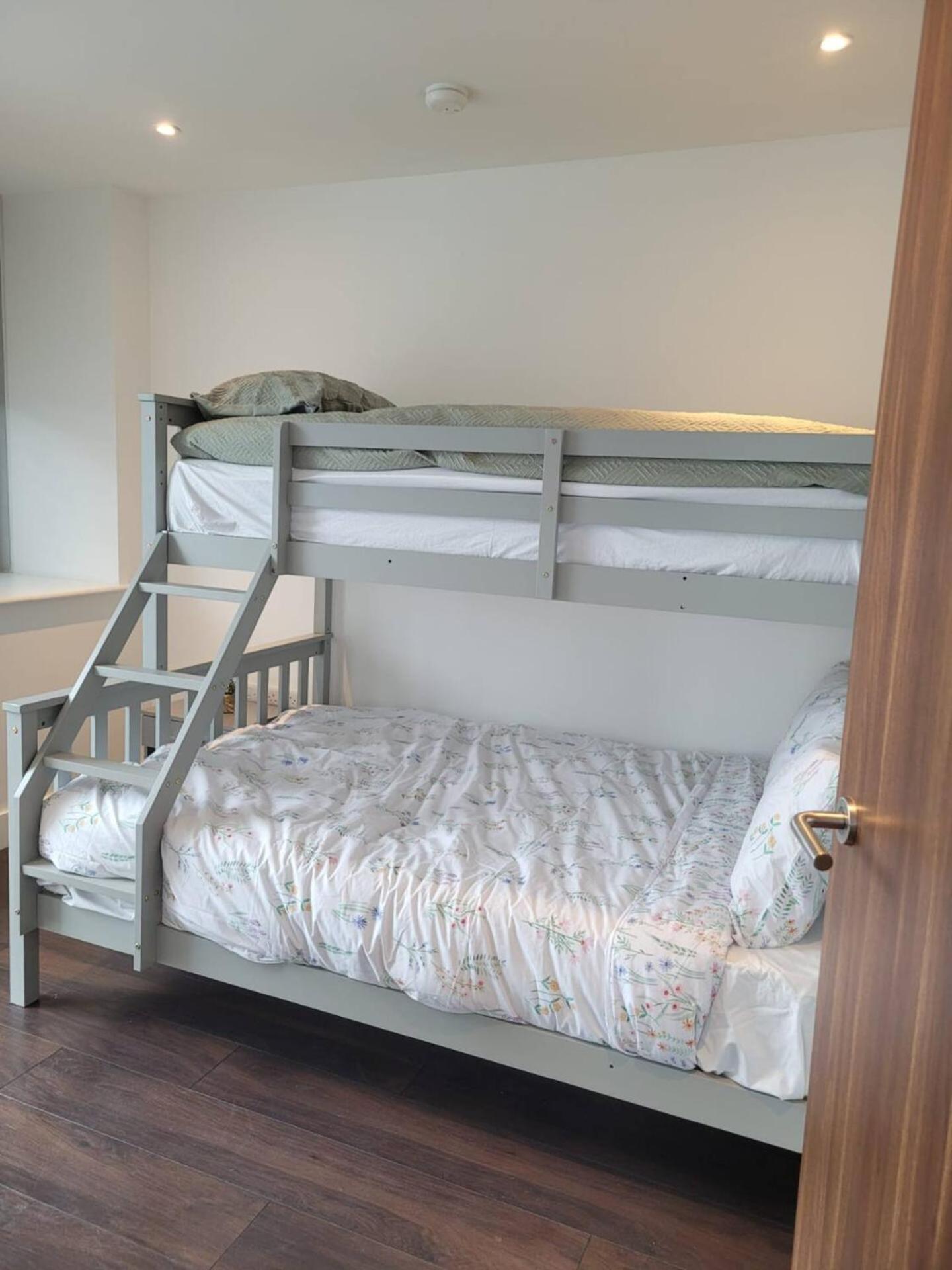 Apartamento Brand New 20 Mins From Waterloo Bp34 *