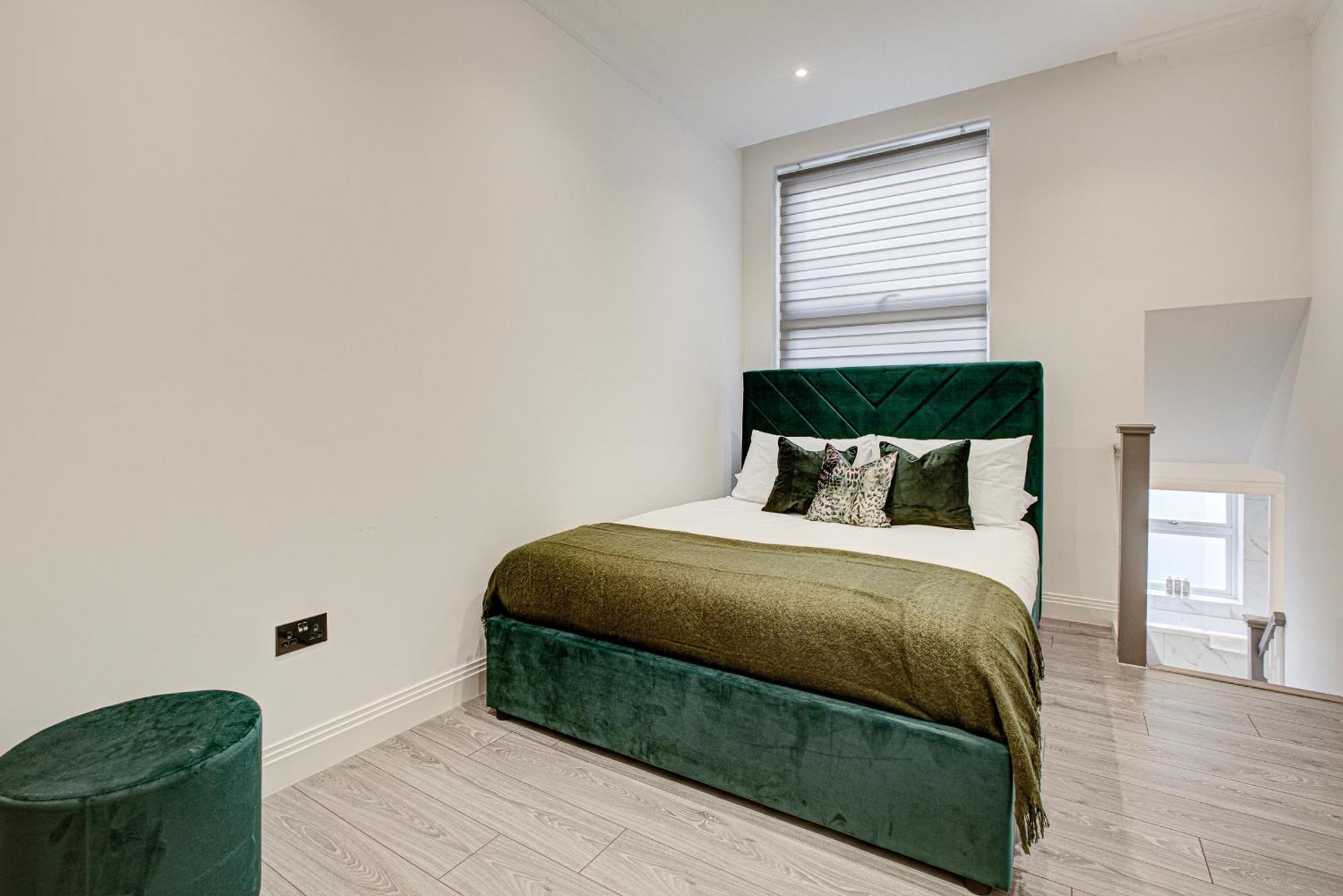 Hybrid Resi - London, Fulham Near Chelsea And Putney Apartment London
