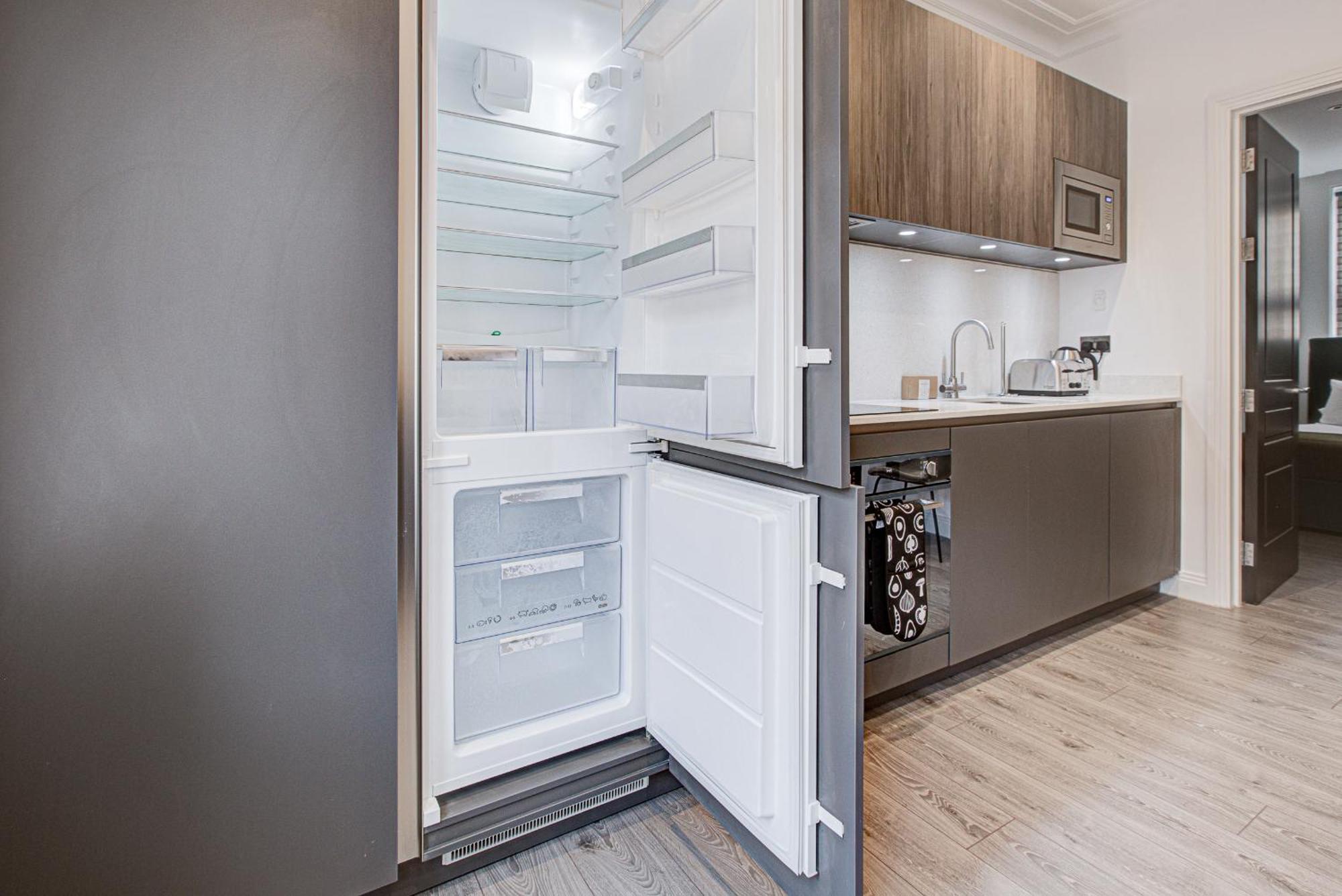 Hybrid Resi - London, Fulham Near Chelsea And Putney *