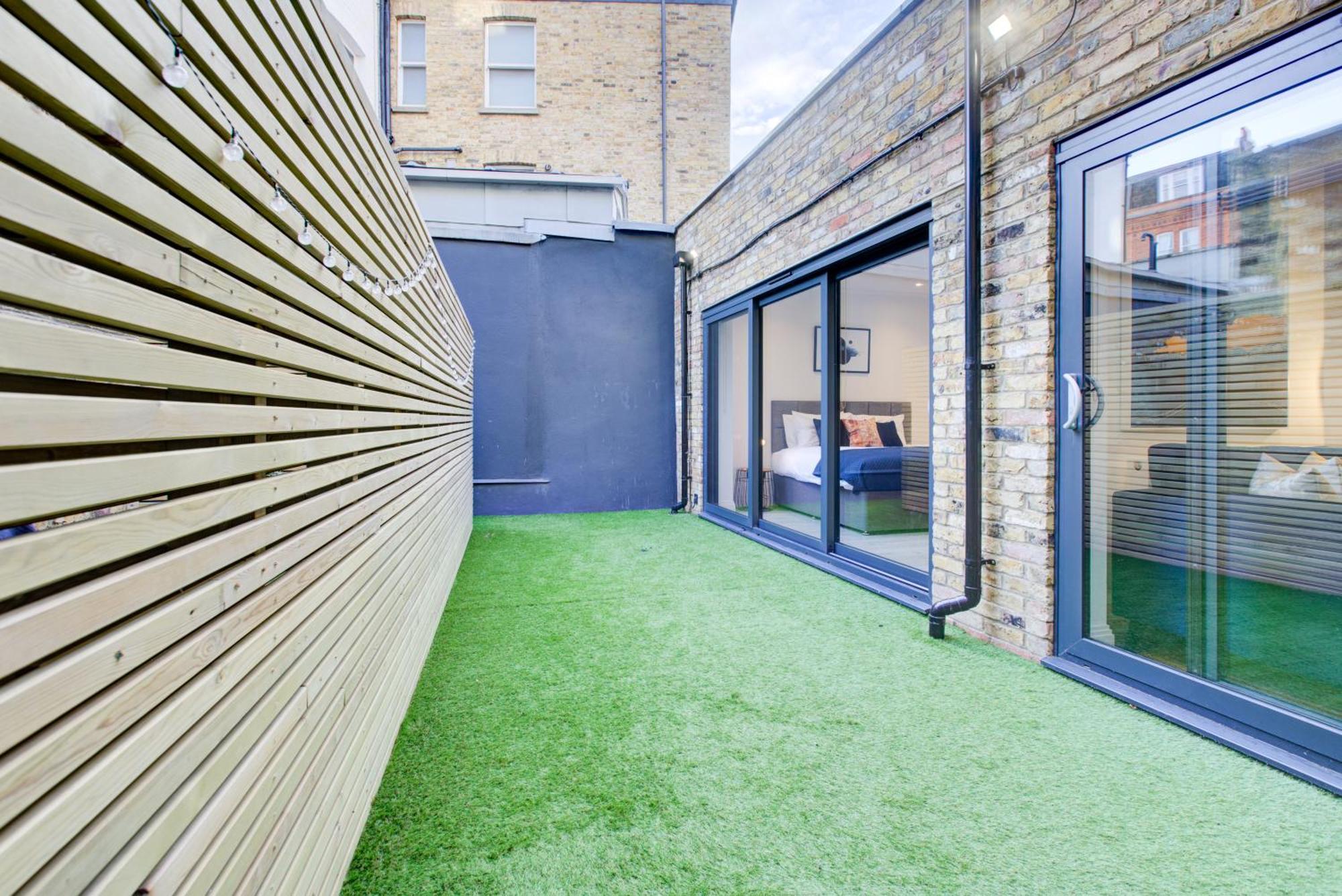 Apartment Hybrid Resi - London, Fulham Near Chelsea And Putney *