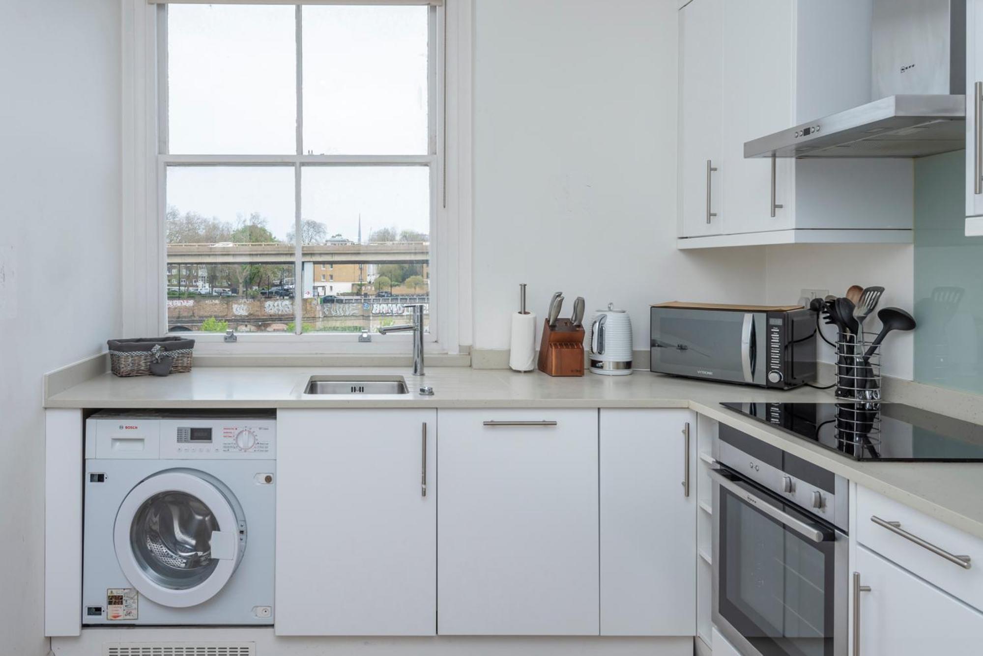 Brand New The Palms: Luxury Family Appartement Londen
