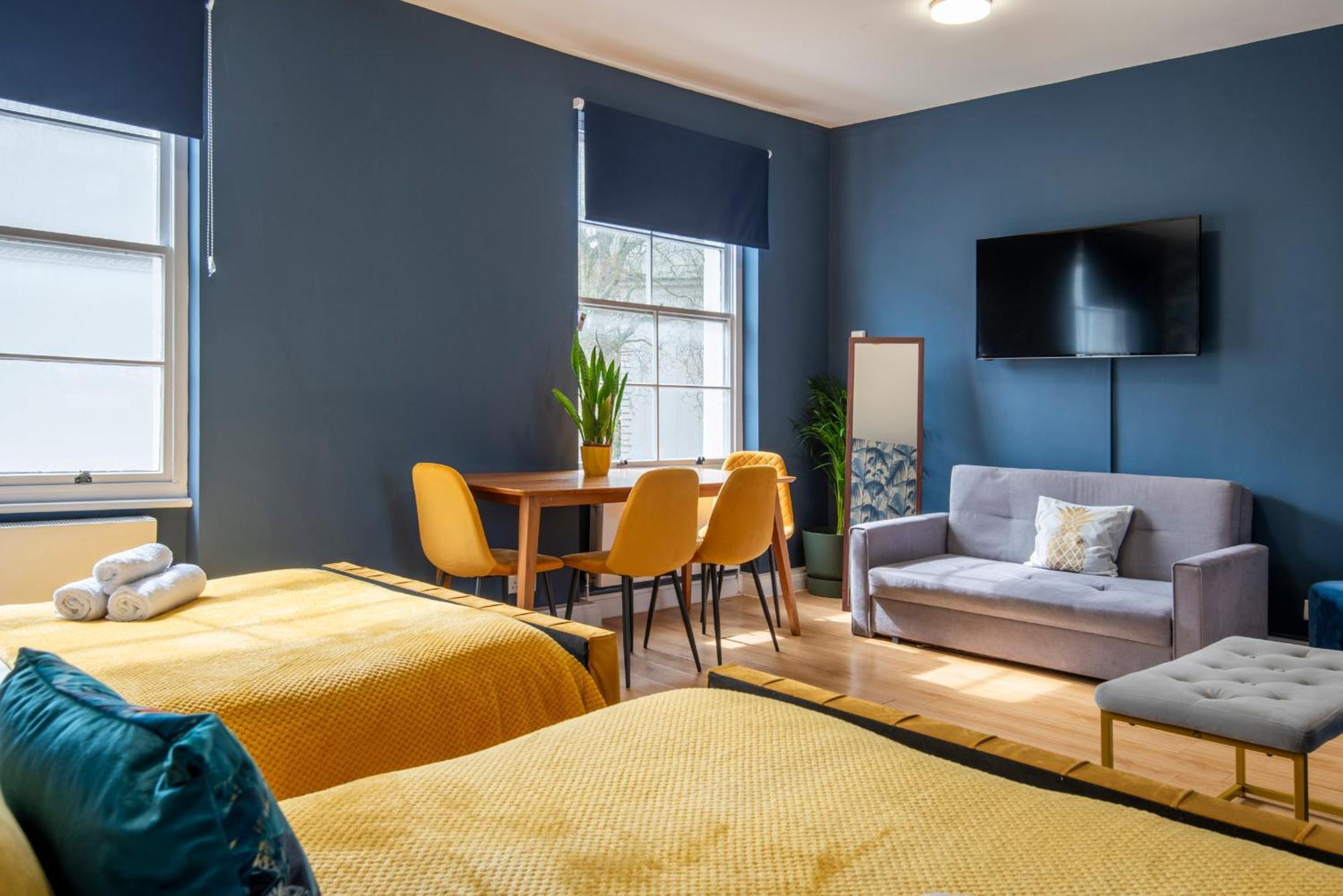 Appartement Brand New The Palms: Luxury Family Londen