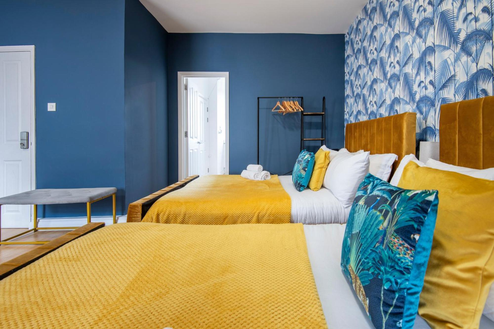 Brand New The Palms: Luxury Family Londen