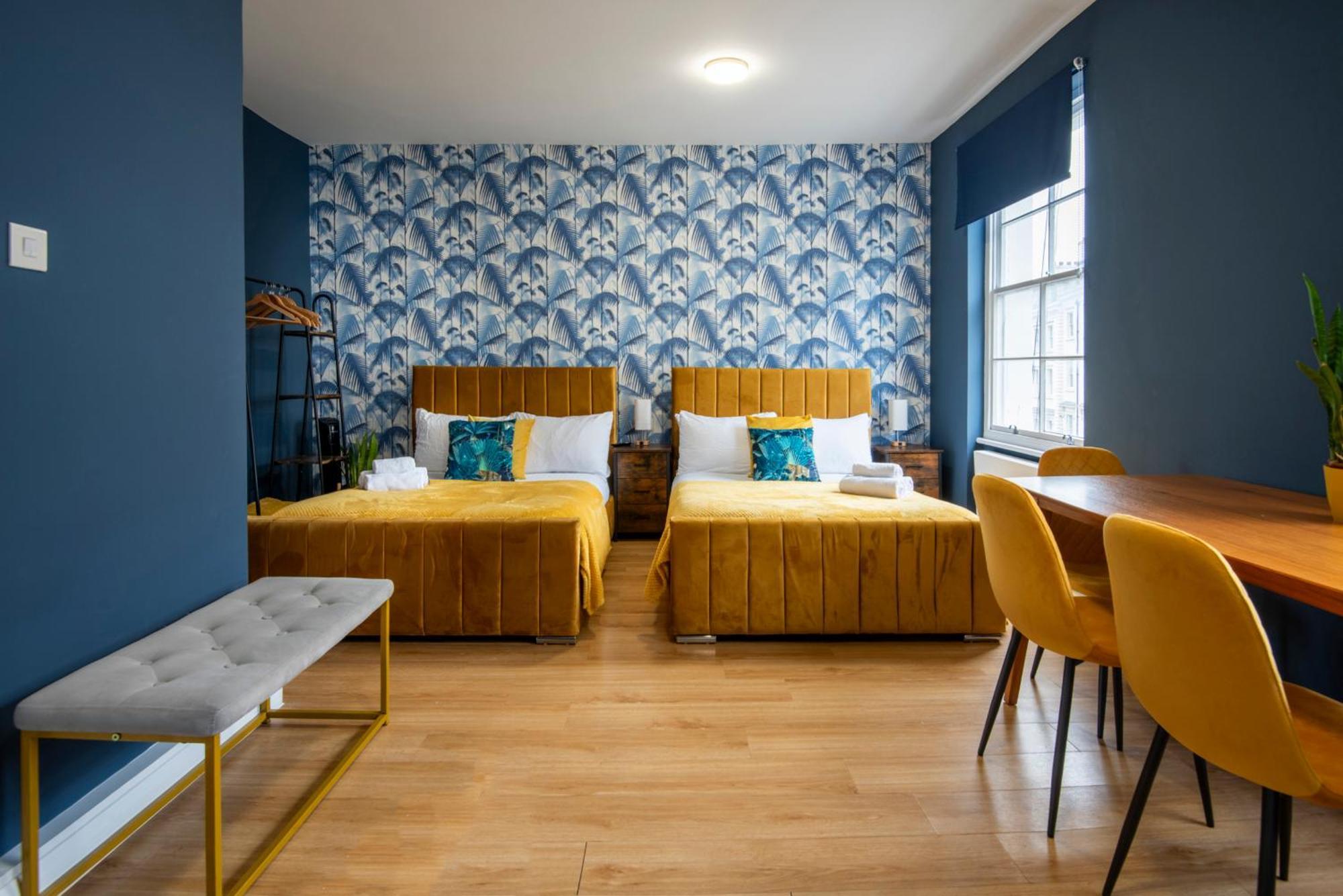 Brand New The Palms: Luxury Family * Londen