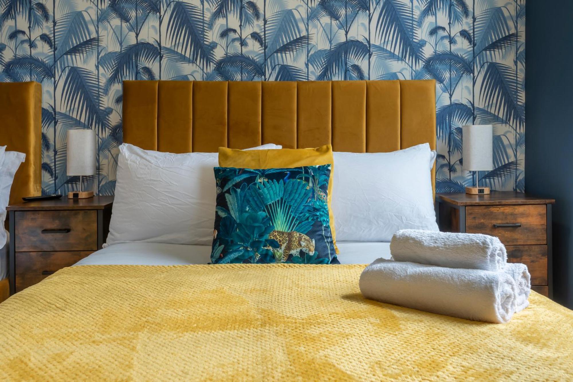 Brand New The Palms: Luxury Family * Londen