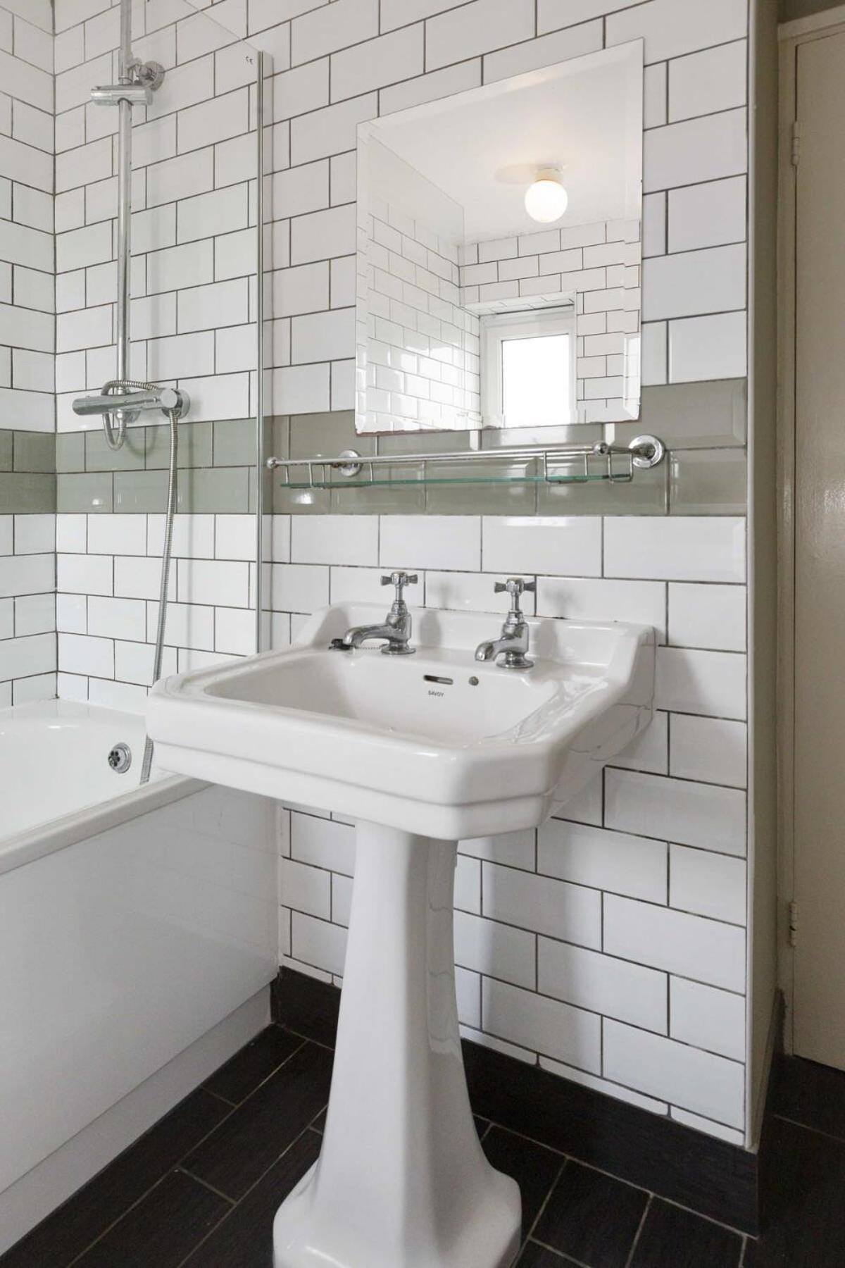 Stylish 2br Flat Bridge Views London