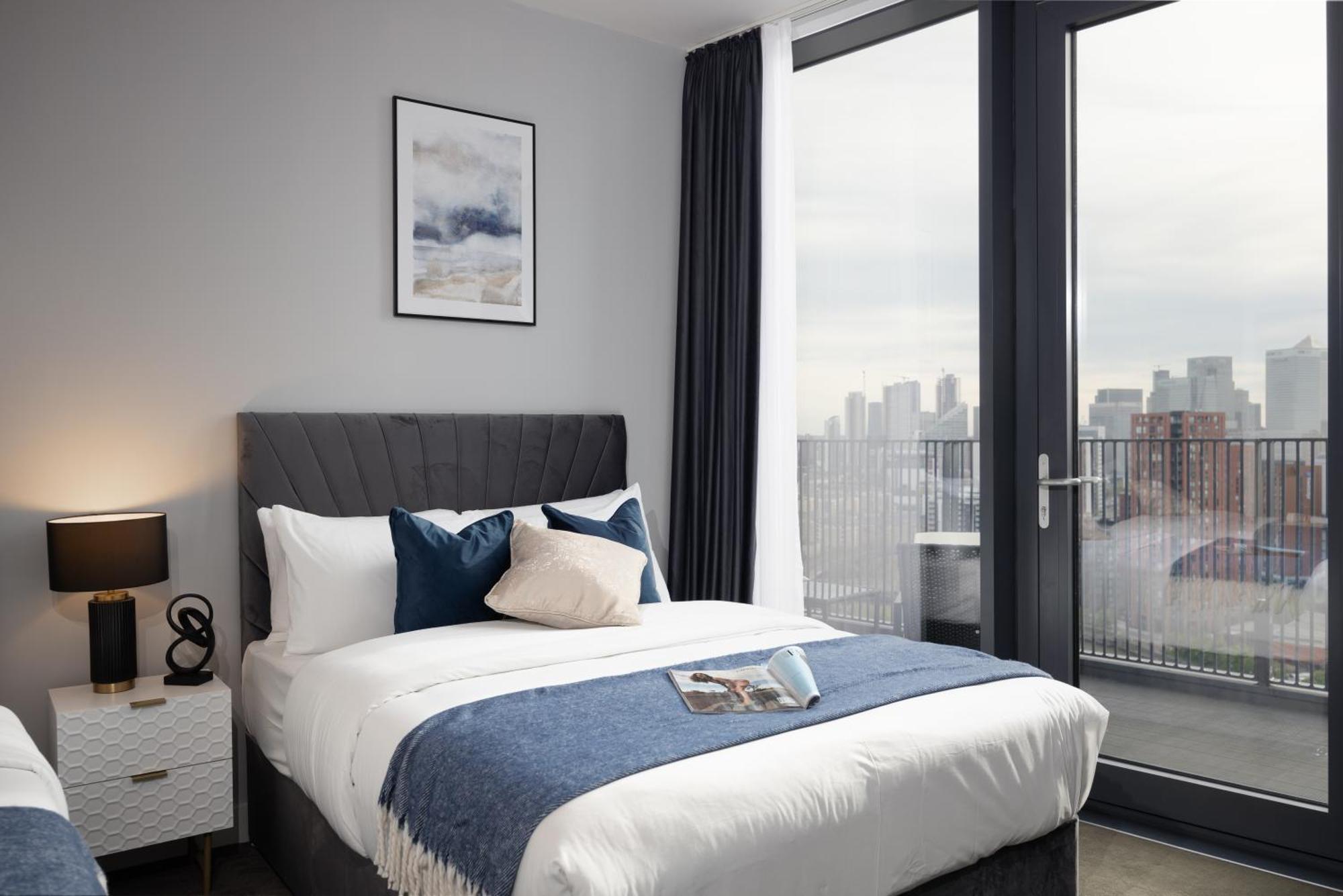 Apartment Luxury & Spacious 2 Bedroom Apt With City Views