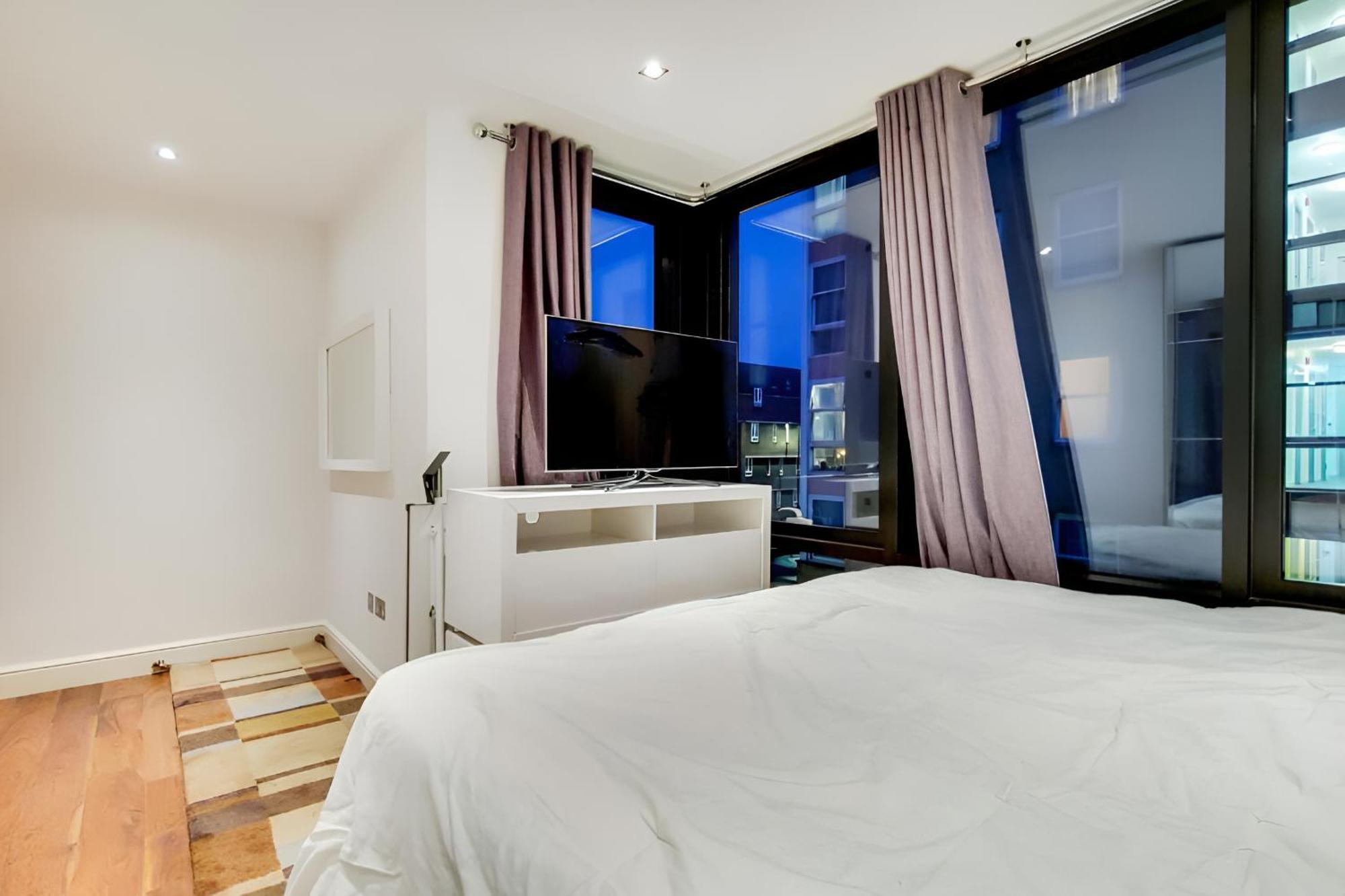 Apartment Still Life Warren Street London