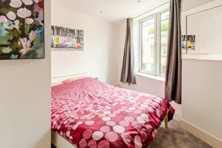 Appartement Brand New Flat In With Car Park