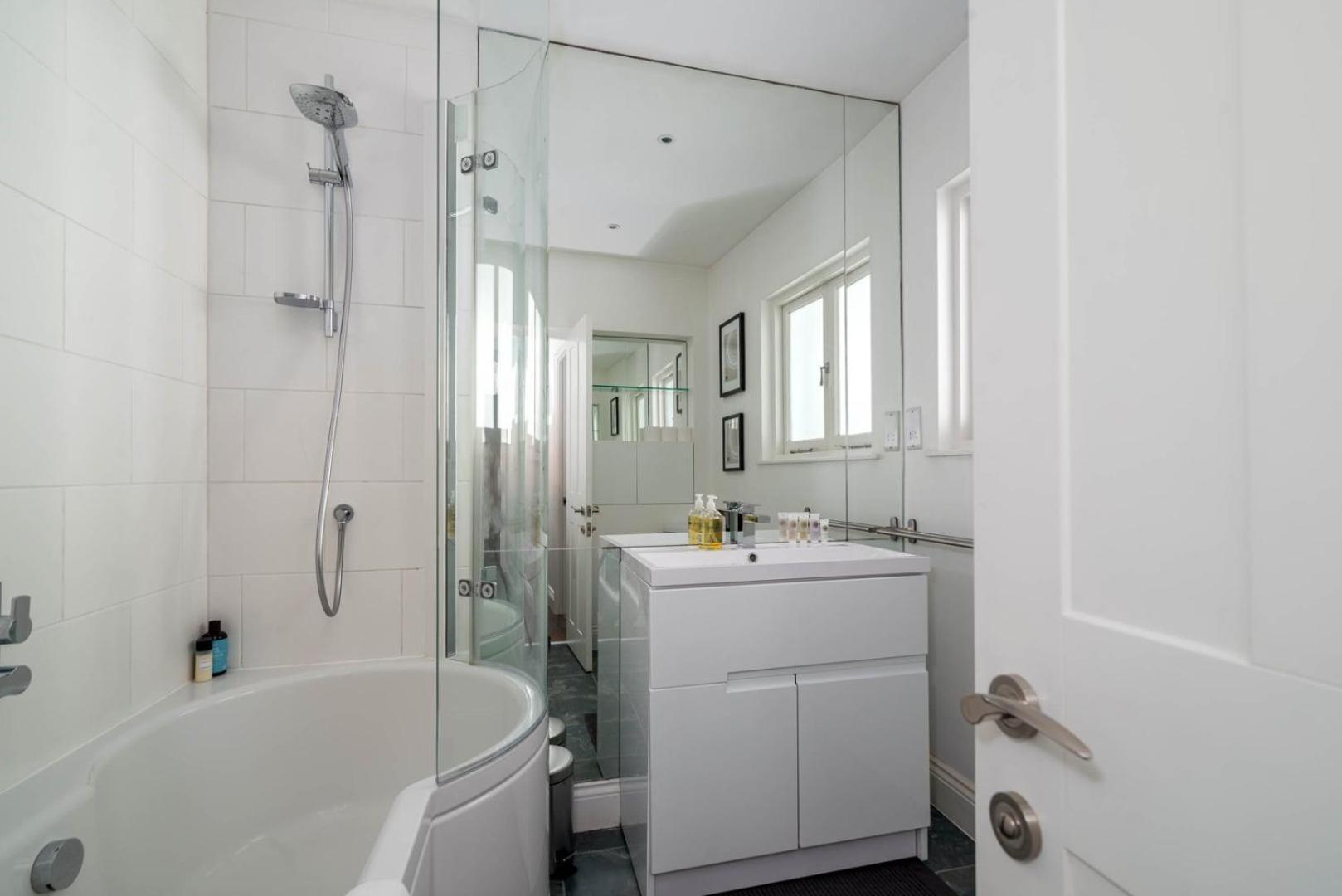 Vakantiehuis Guestready - Modern In Chelsea With A Terrace