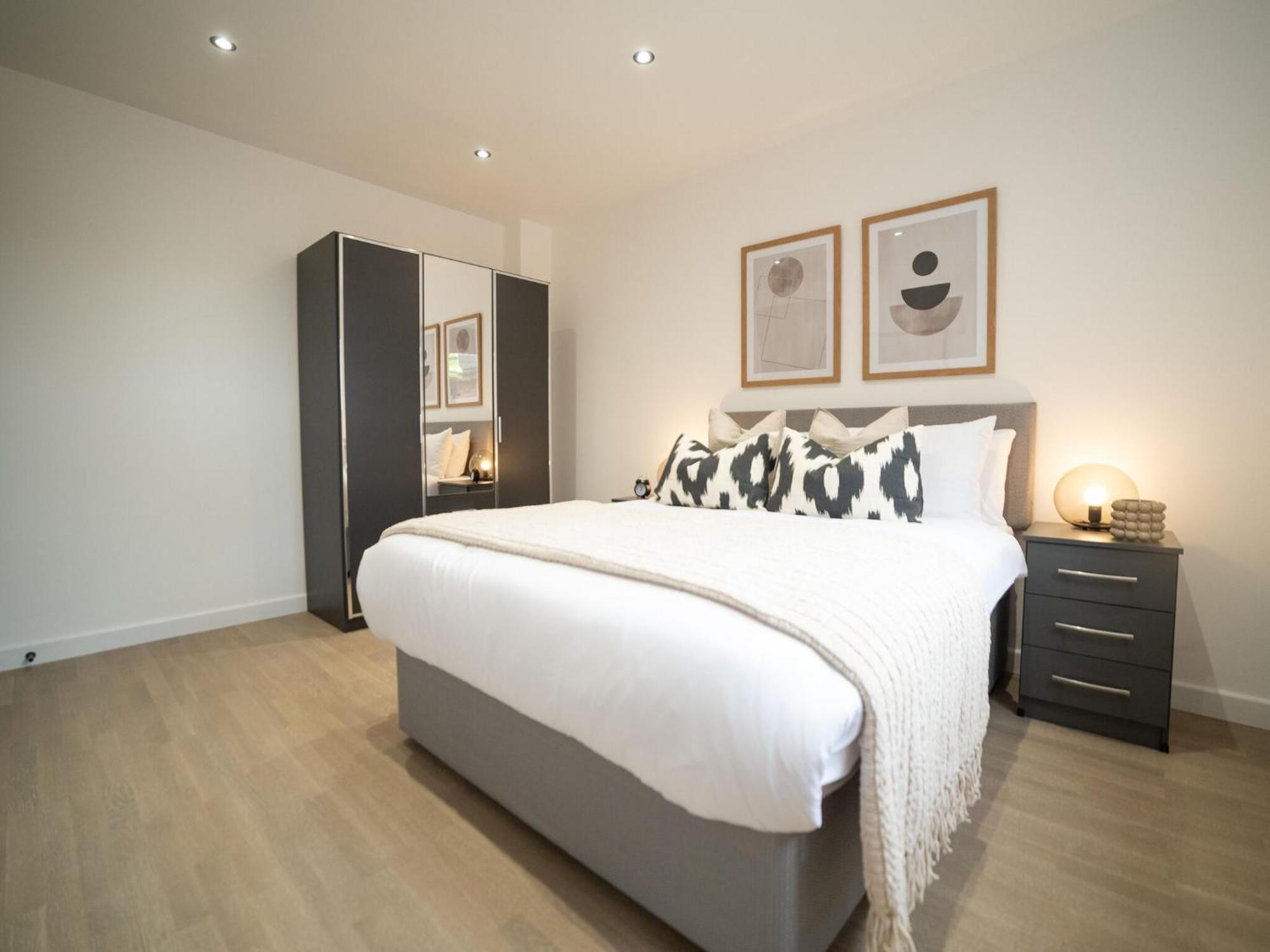 One And Two Bedroom Near Holloway Train Station By Belvilla Apartment *