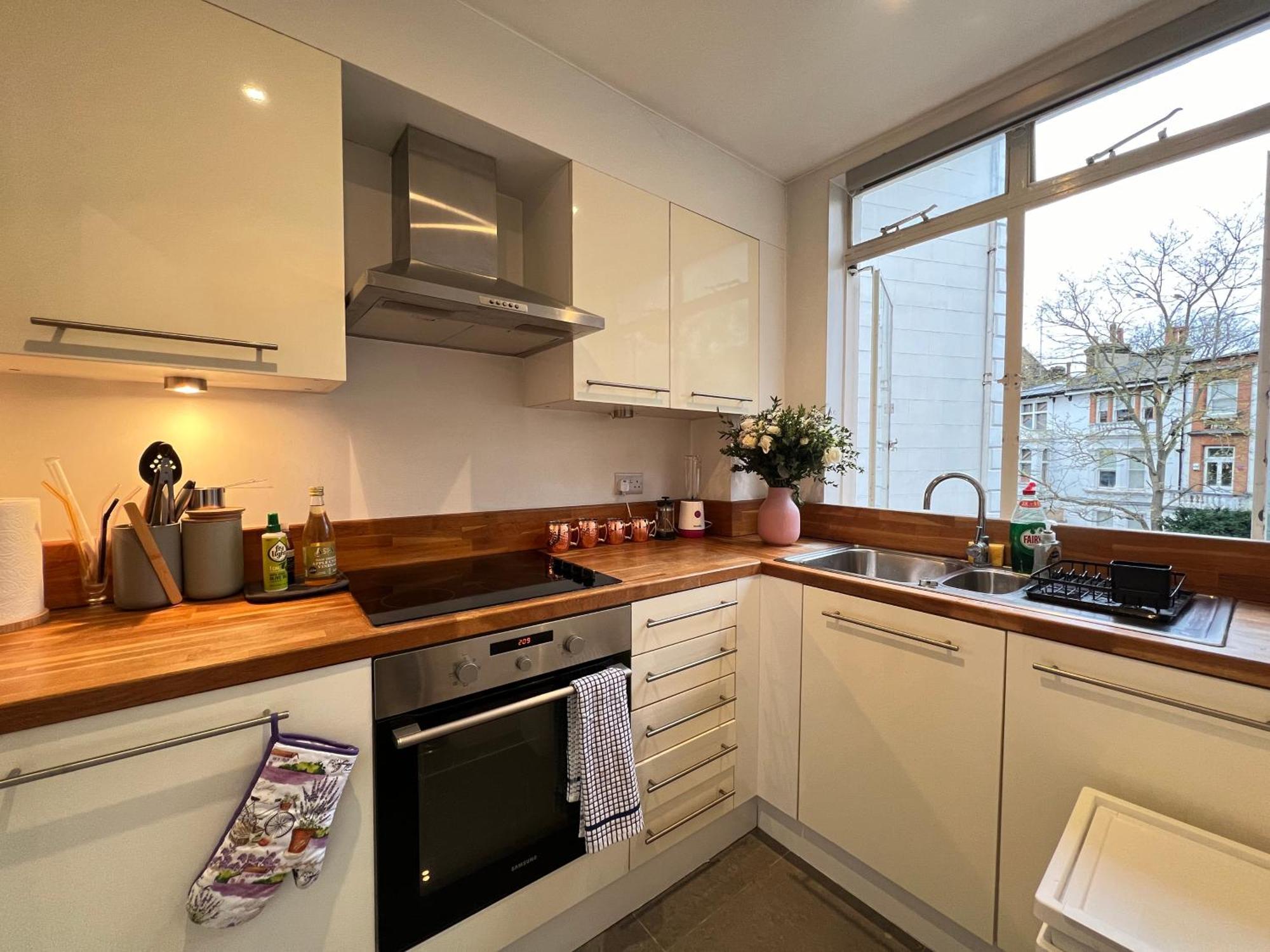Cozy Flat - 10 Mins From Paddington & Hyde Park * London
