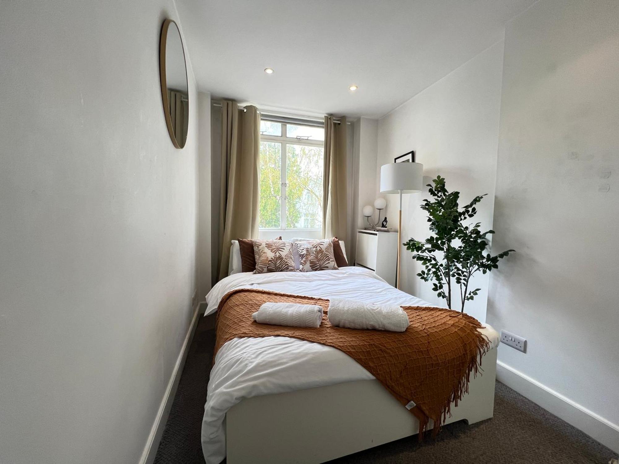 Cozy Flat - 10 Mins From Paddington & Hyde Park *