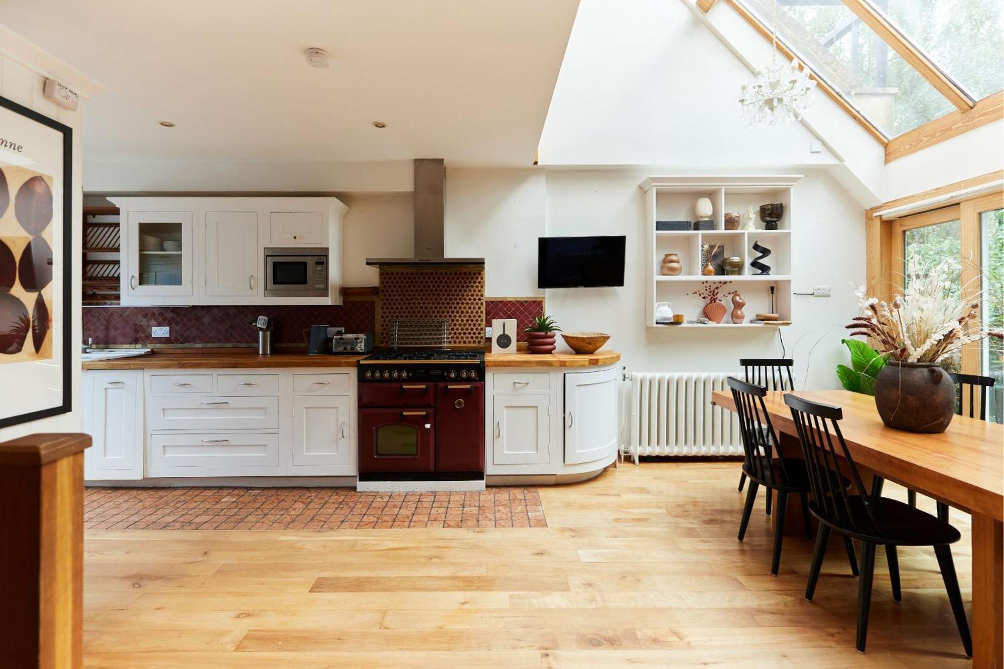 Apartment The Hampstead Wonder - Spacious 4bdr House With Balcony *