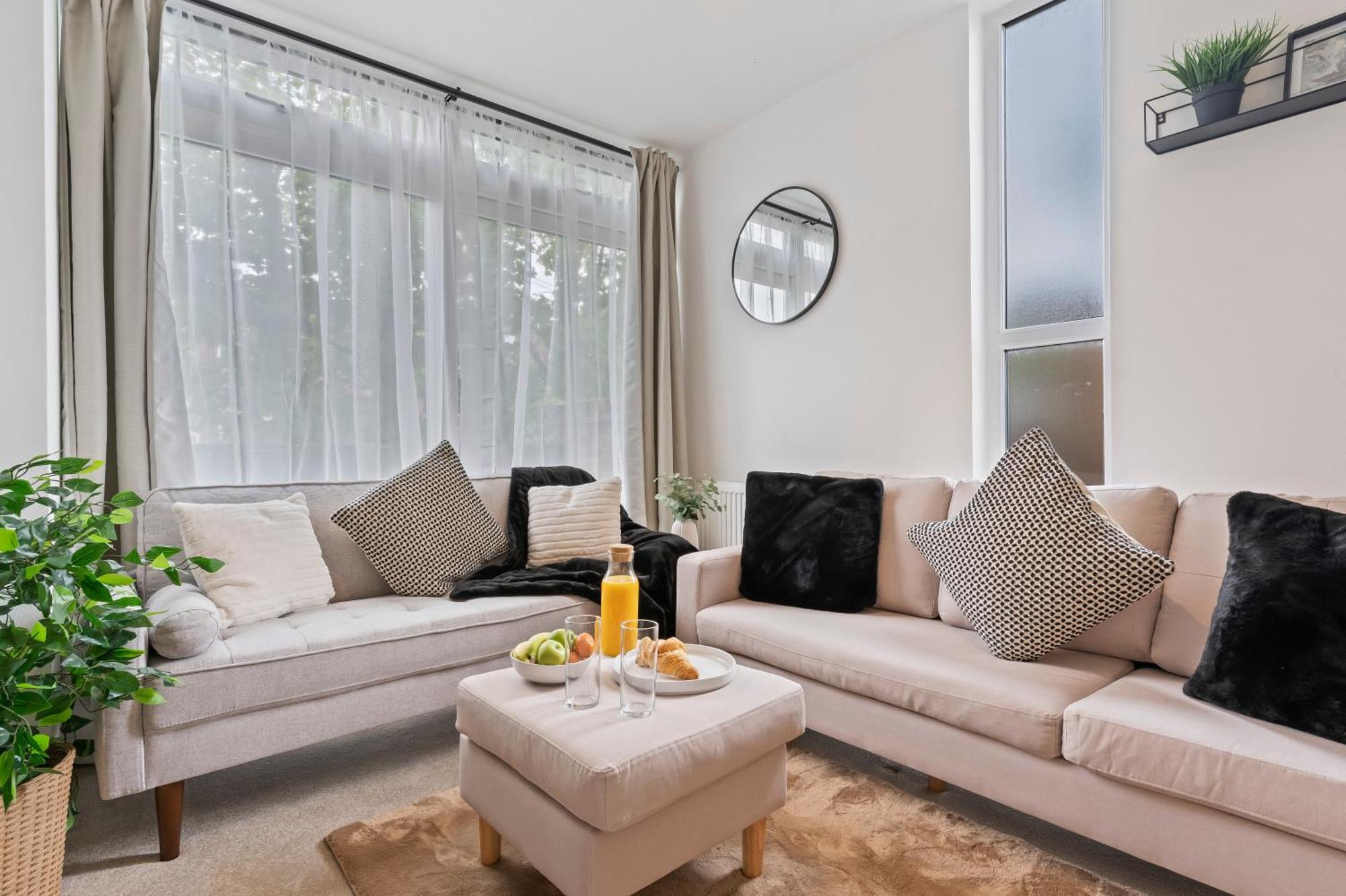 Elegant Next To Wembley Stadium * London