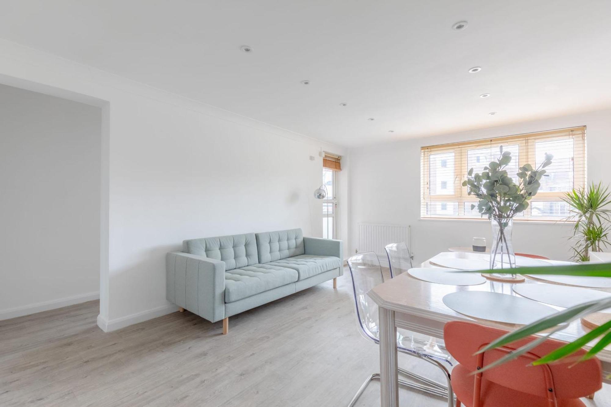 Spacious 3bd Flat Close To Tube - Fulham! Apartment London