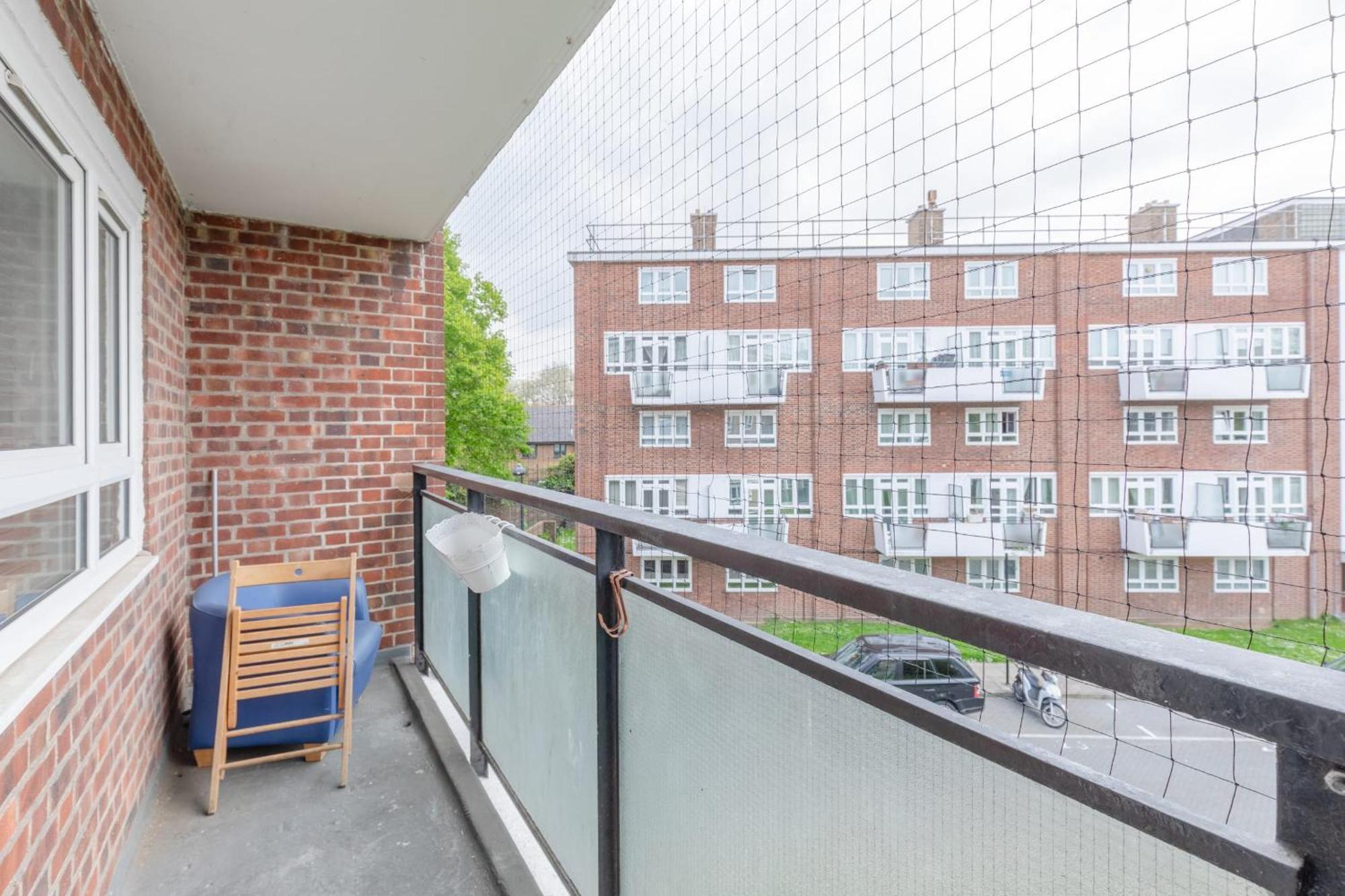 Spacious 3bd Flat Close To Tube - Fulham!