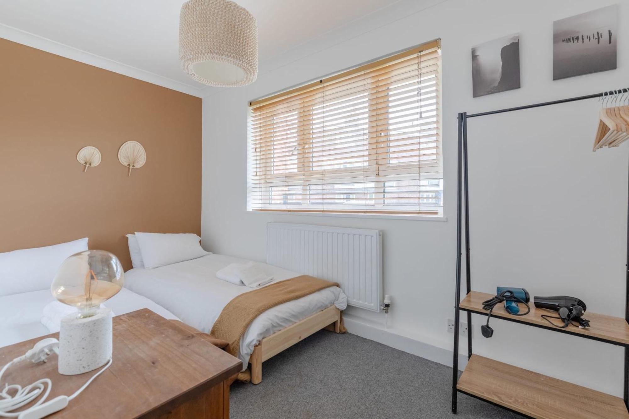 Apartment Spacious 3bd Flat Close To Tube - Fulham!