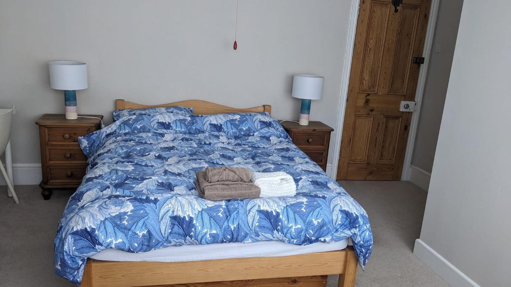 No 25 Comfort And Convenience Ensuite W7 London