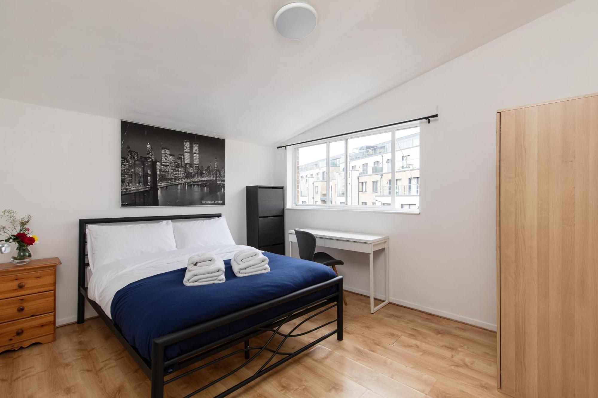 Double In Maida Vale Homestay *
