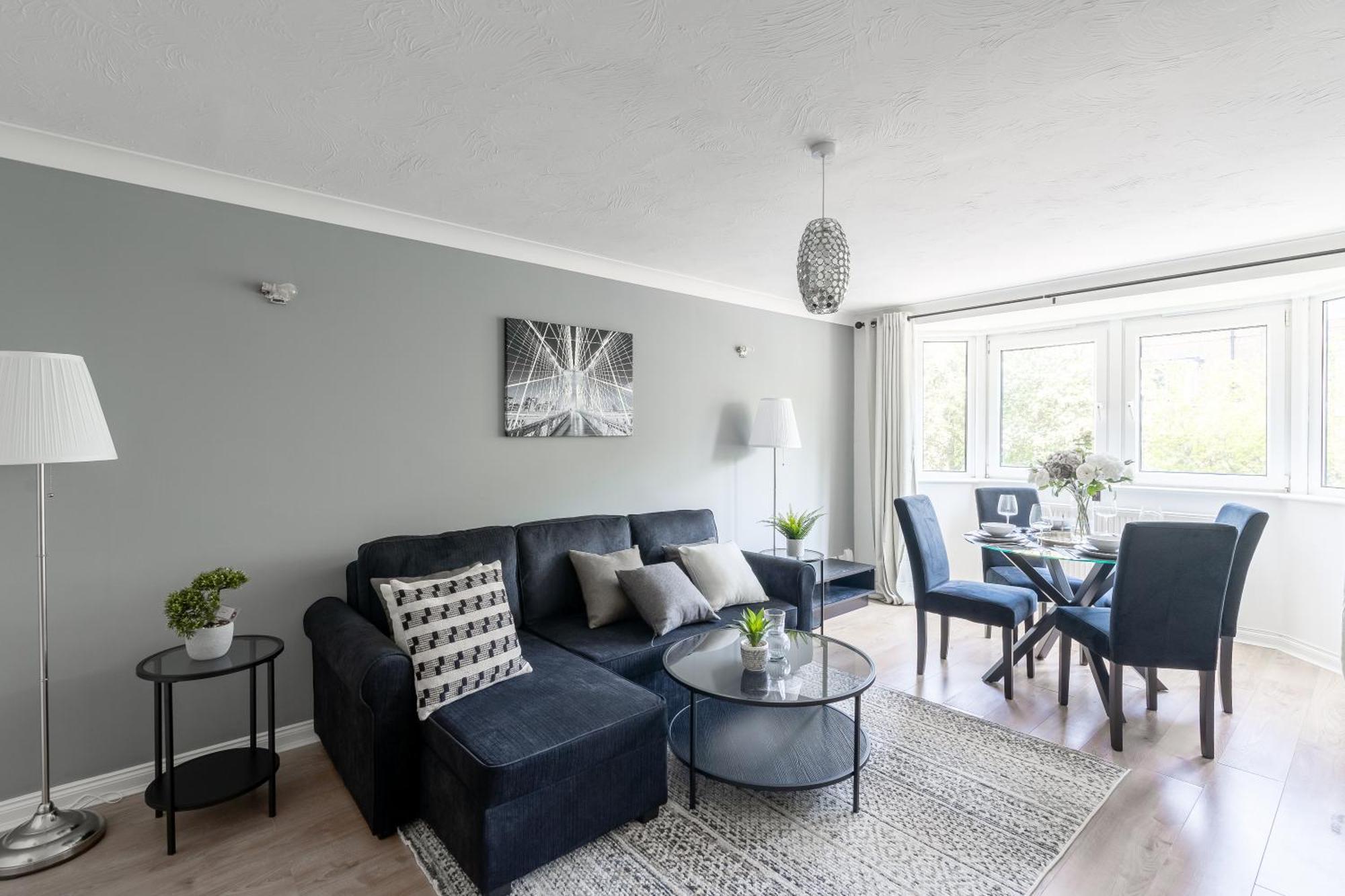Centrally Located Islington Apartment London