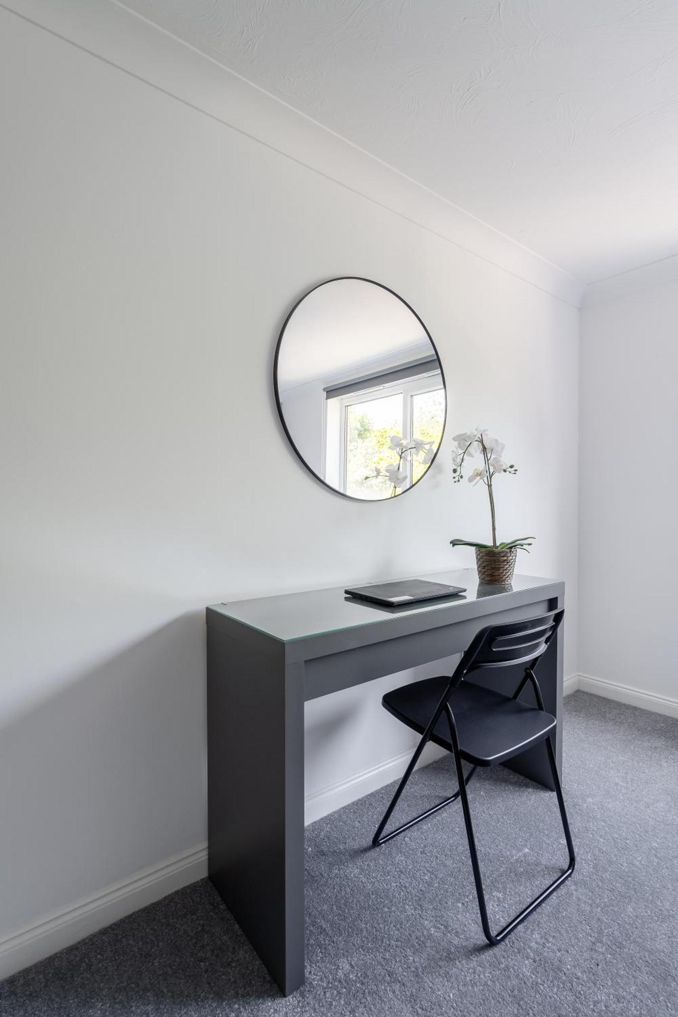 Centrally Located Islington * London