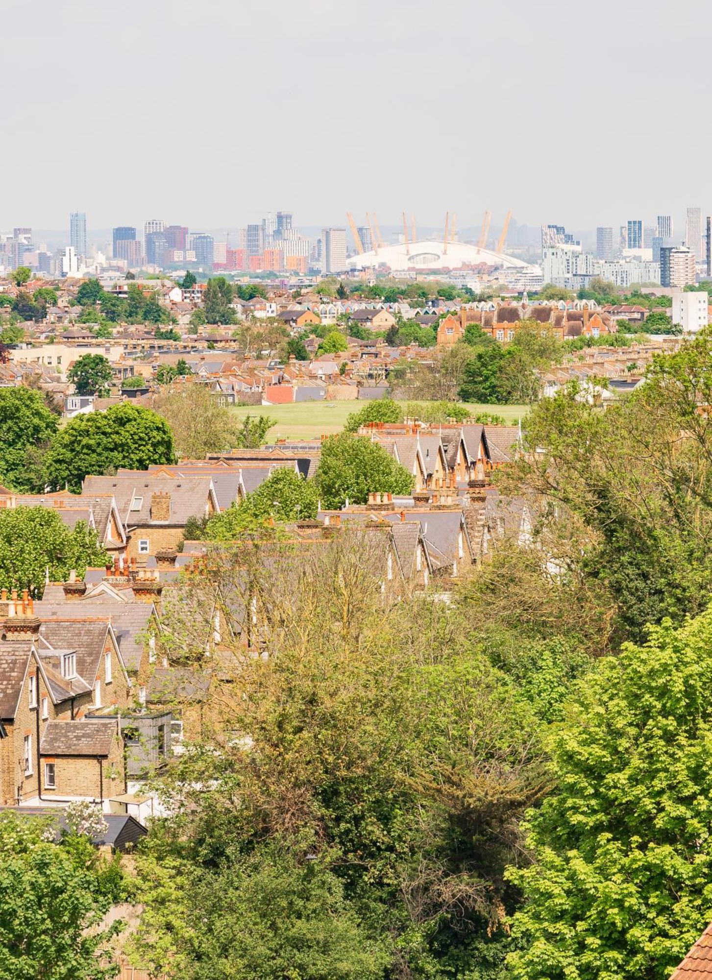 Apartment Charming Ldn With Free Parking London
