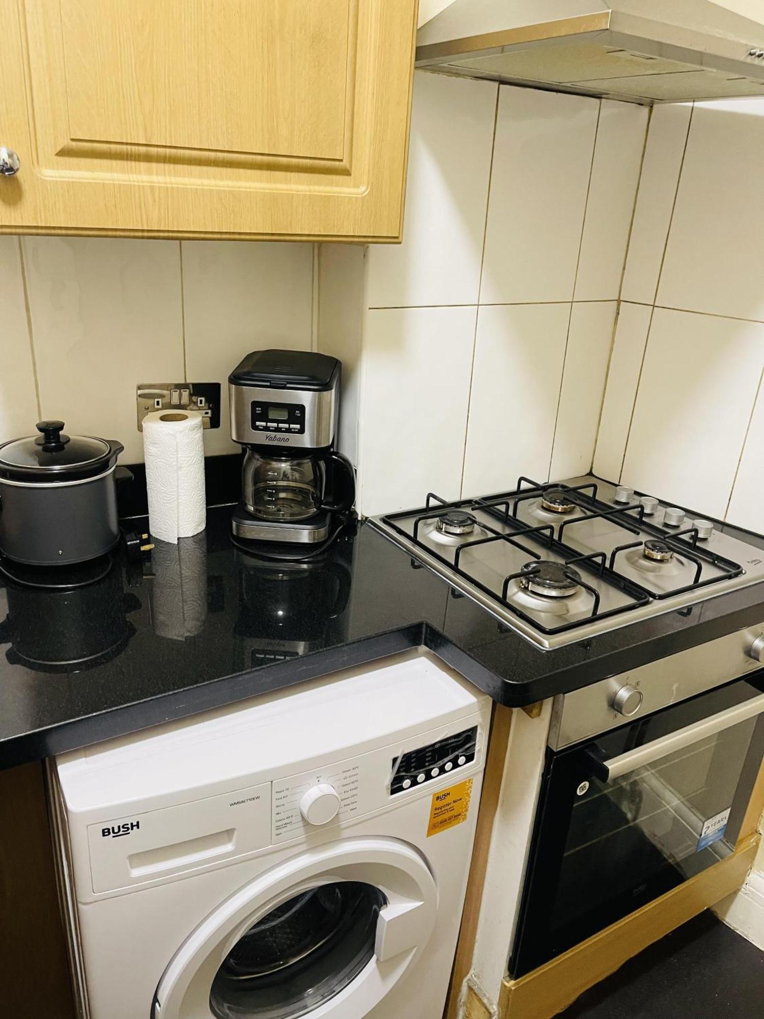 Appartement Captivating 2-bed In Paddington Londen