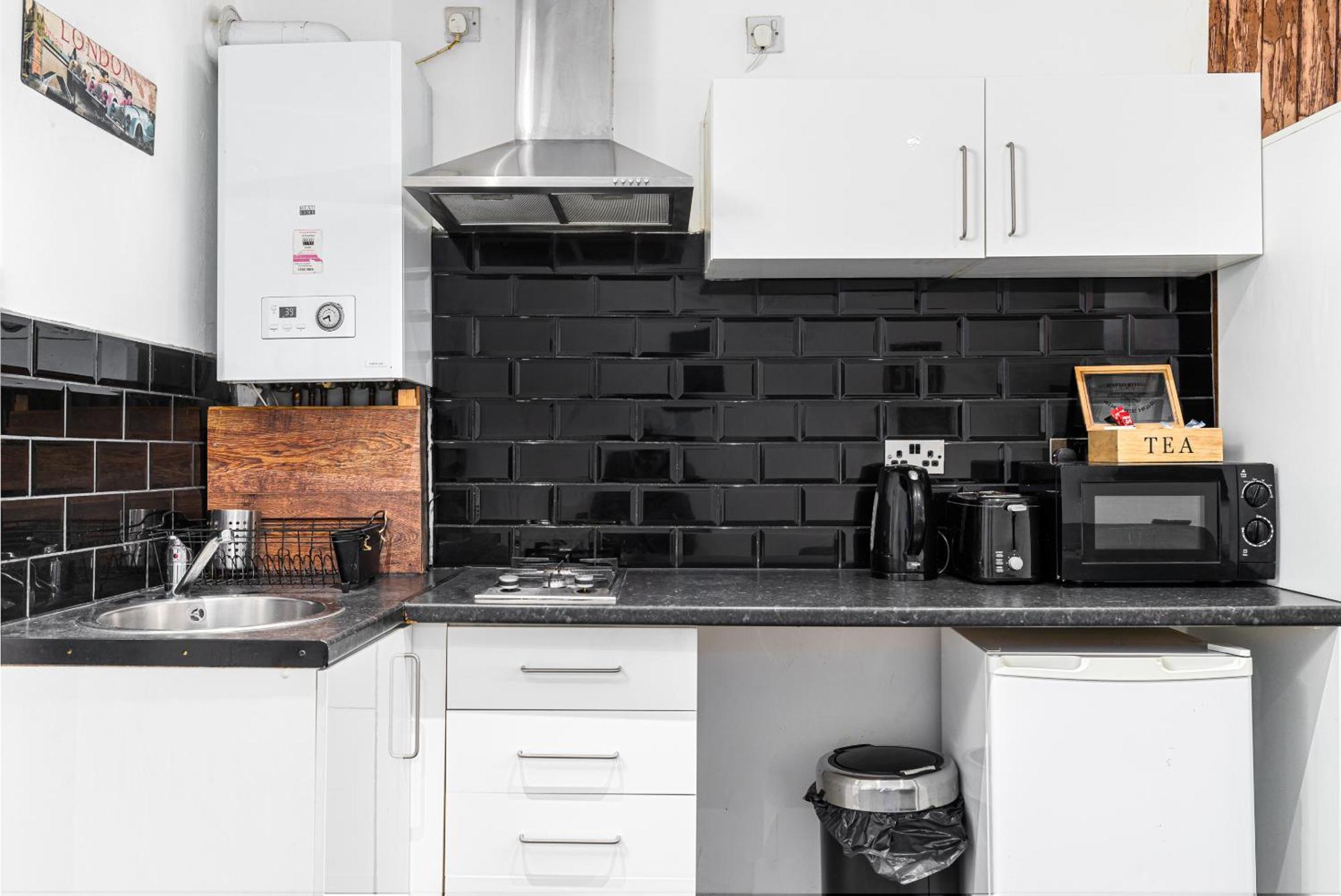 Whitechapel Grand Apartment