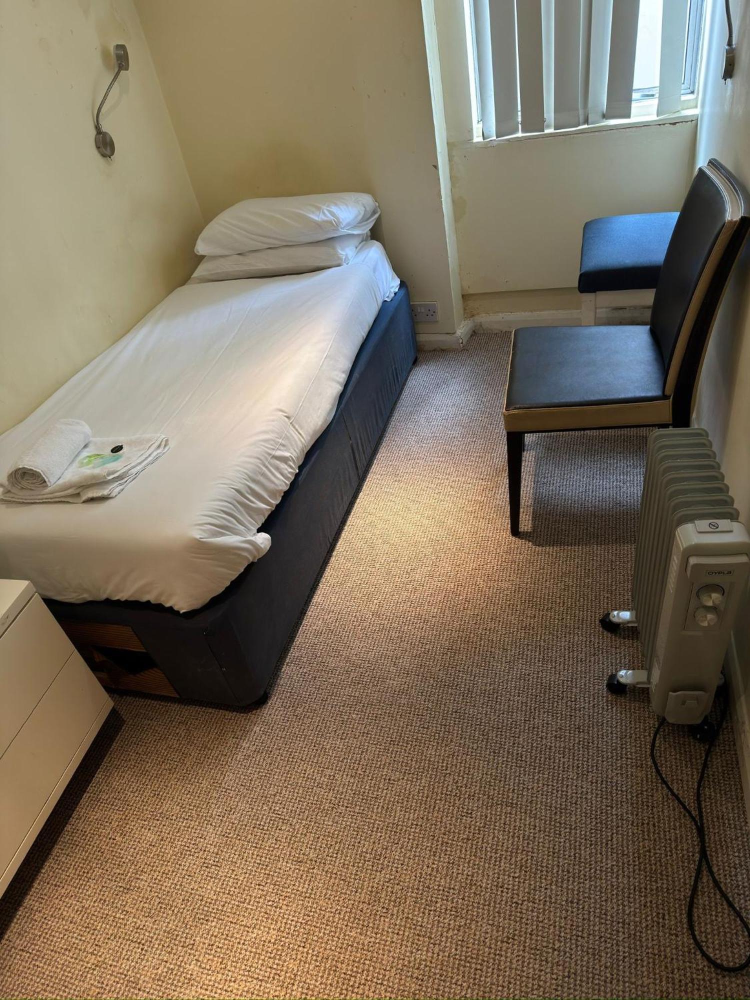 Manor London