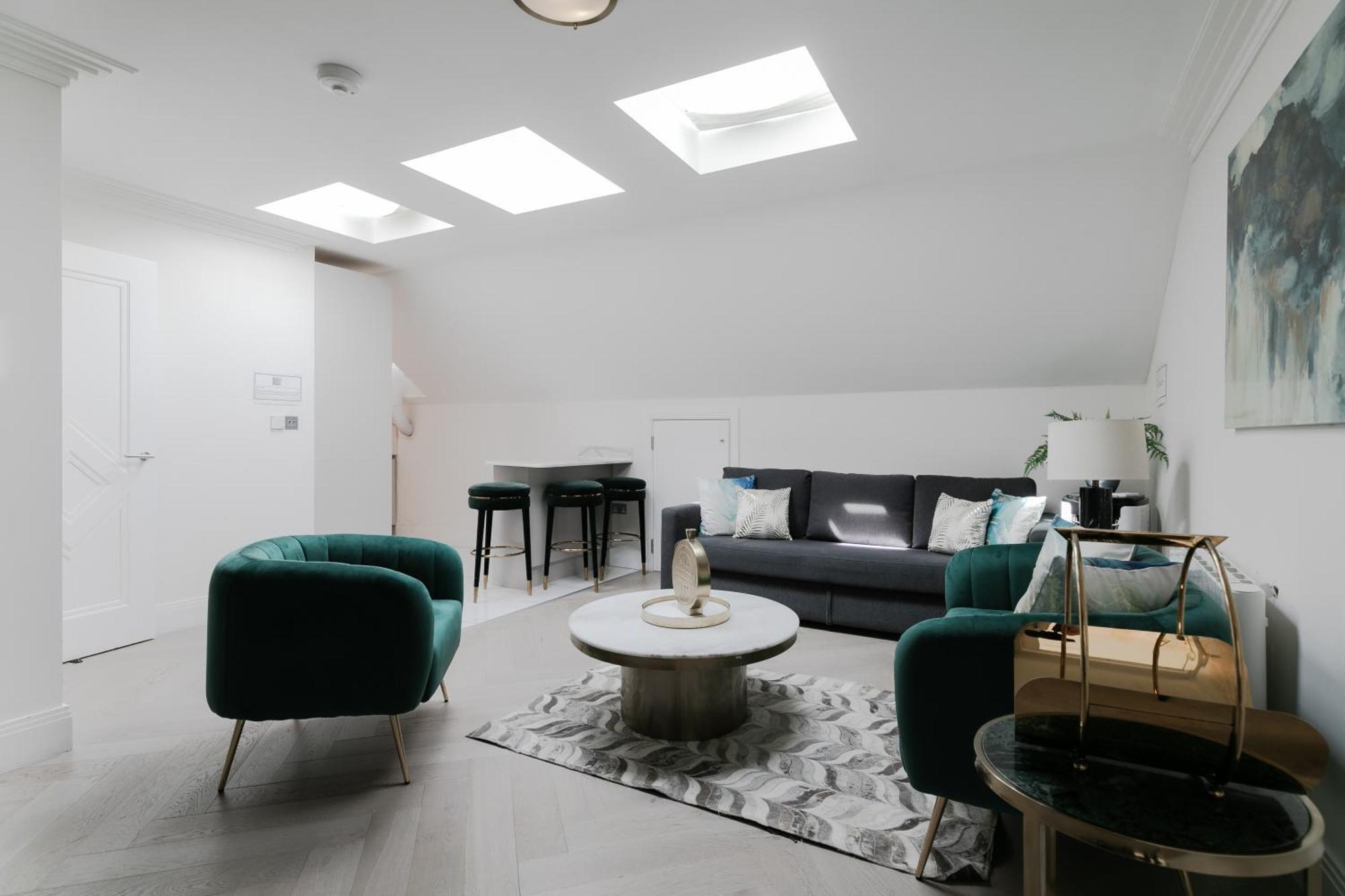 Modern Near Harrods And The Science Museum * London