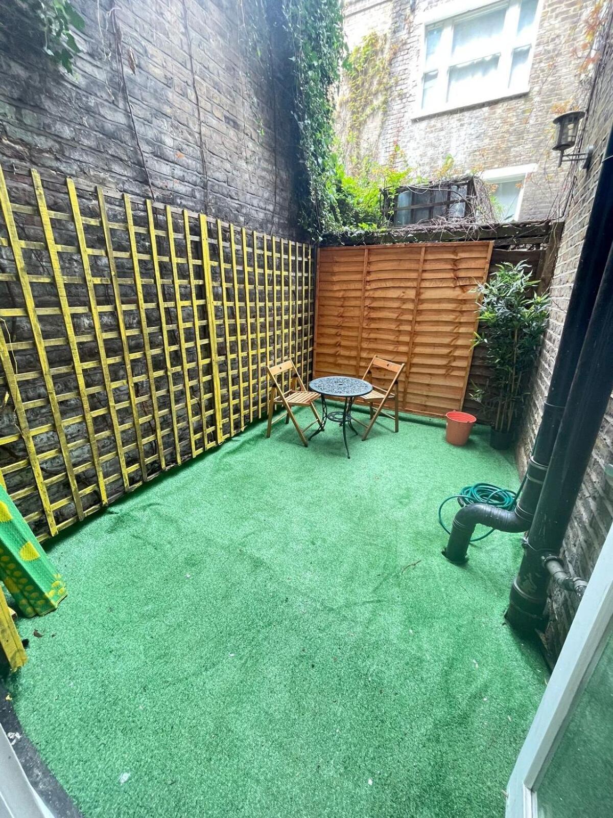 Portobello Road Artistic 'budget' Apartamento Londres