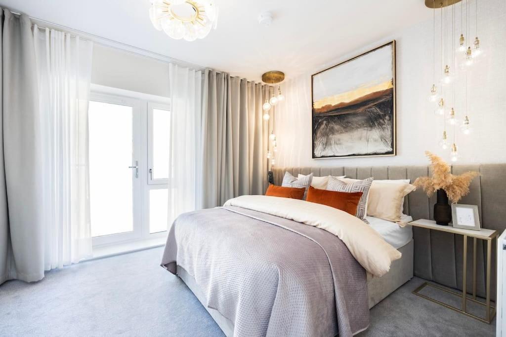 Free Parking/luxurious 3 Bd House/best Offer Appartement