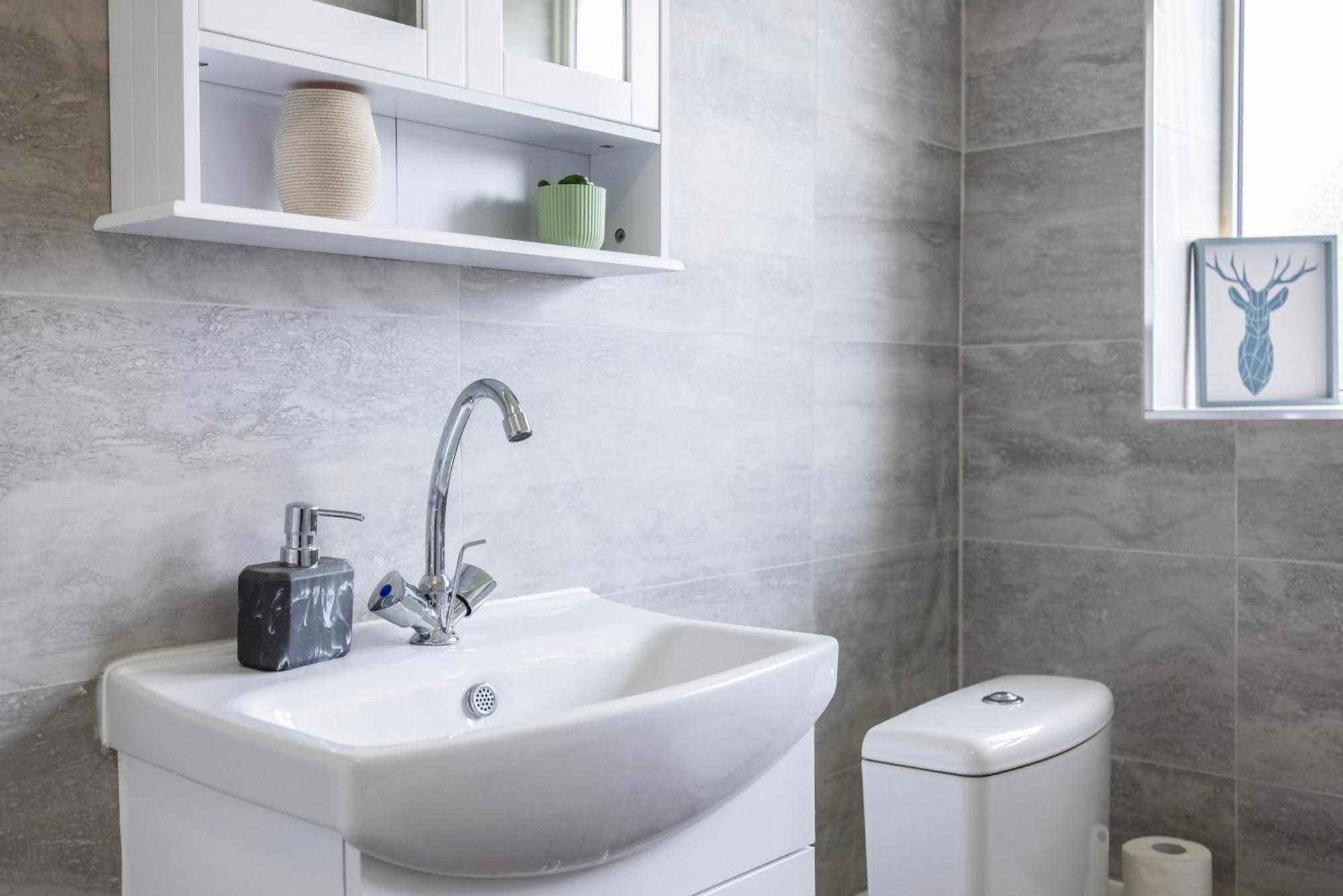 Appartement Excel O2 Stunning Large 3 Bedroom With Balcony Londen