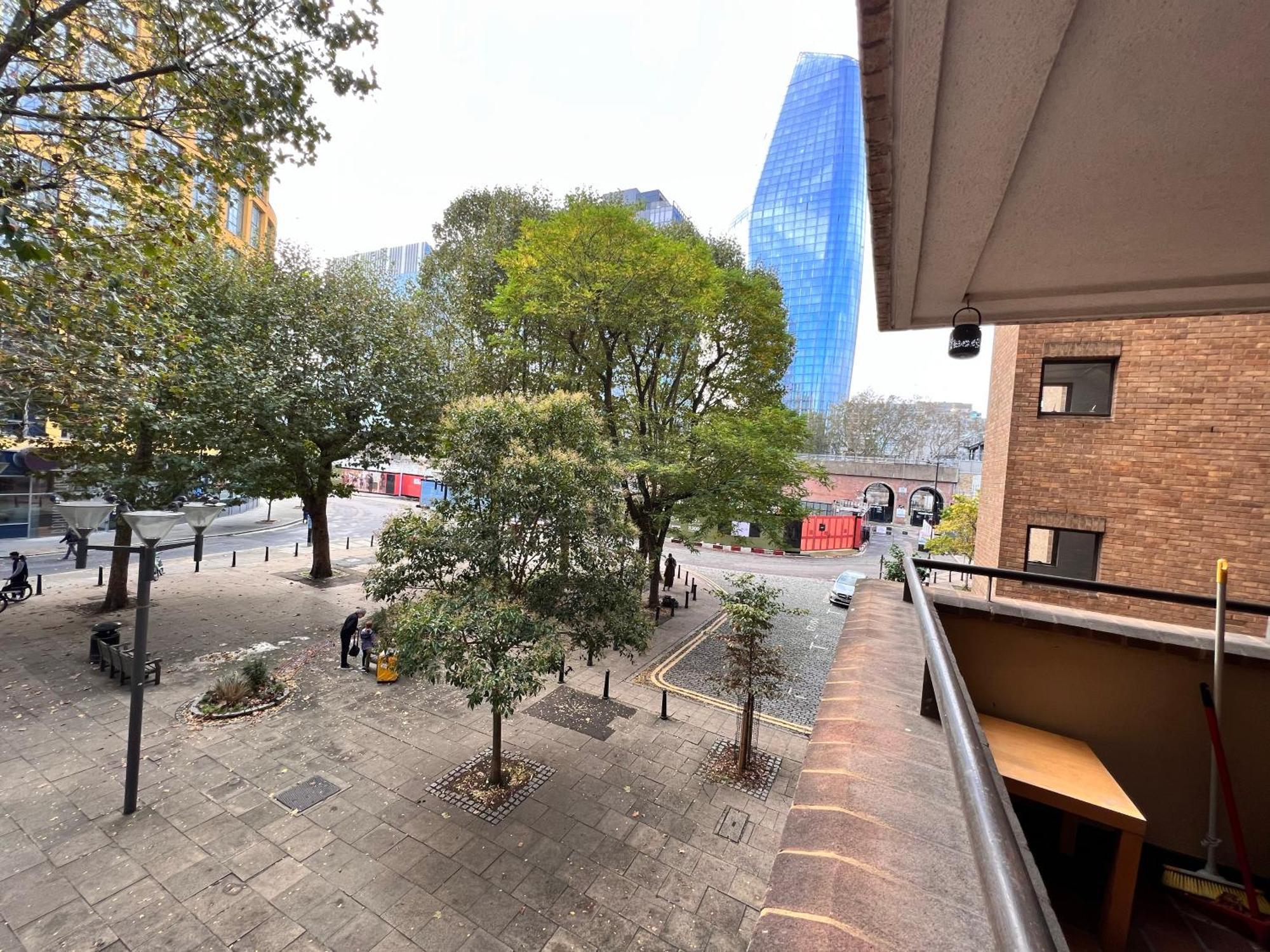 Hotel River Thames View Entire In The Most Cental Londen