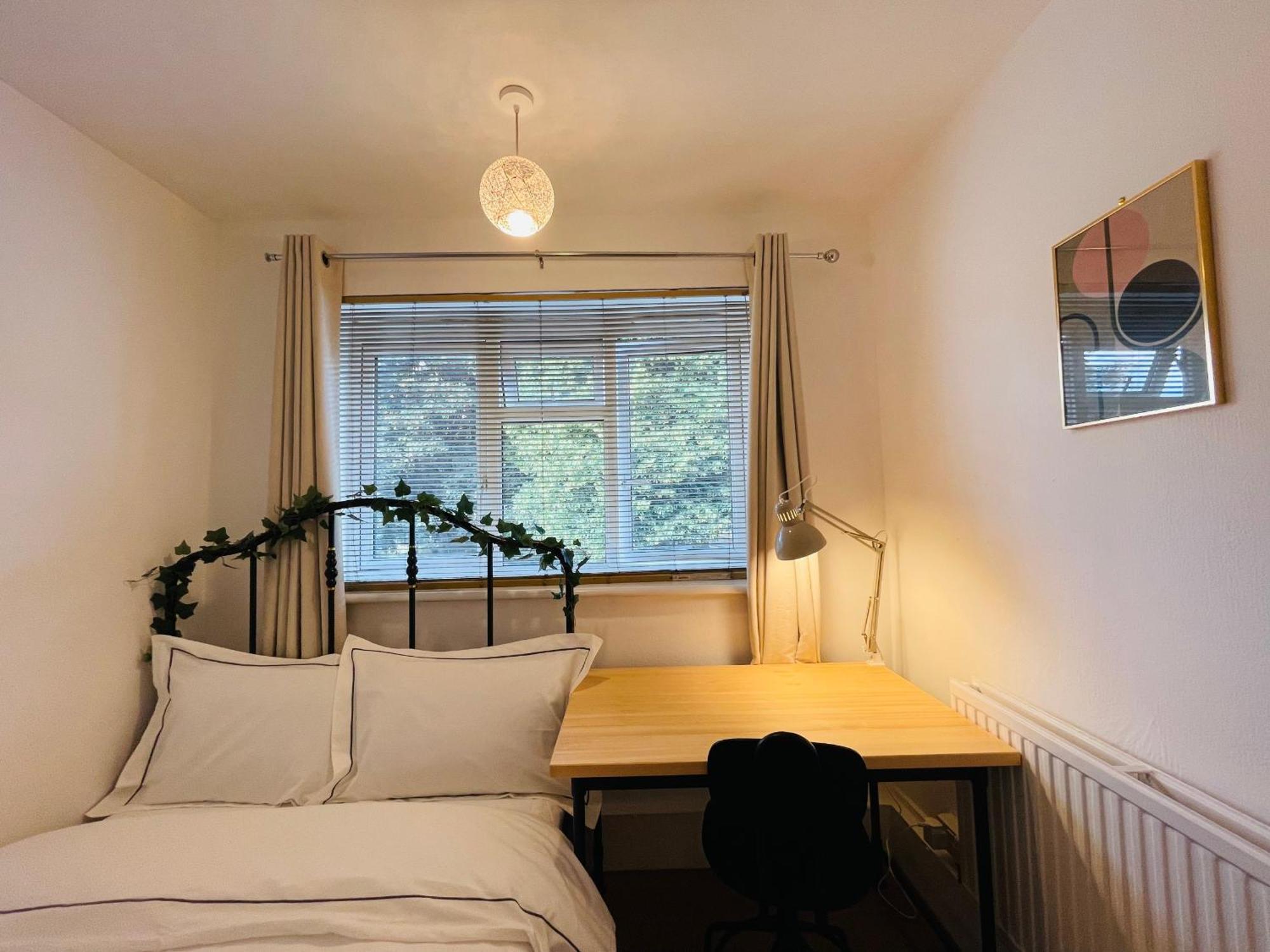 Greenwich By Sleepy Apartment *