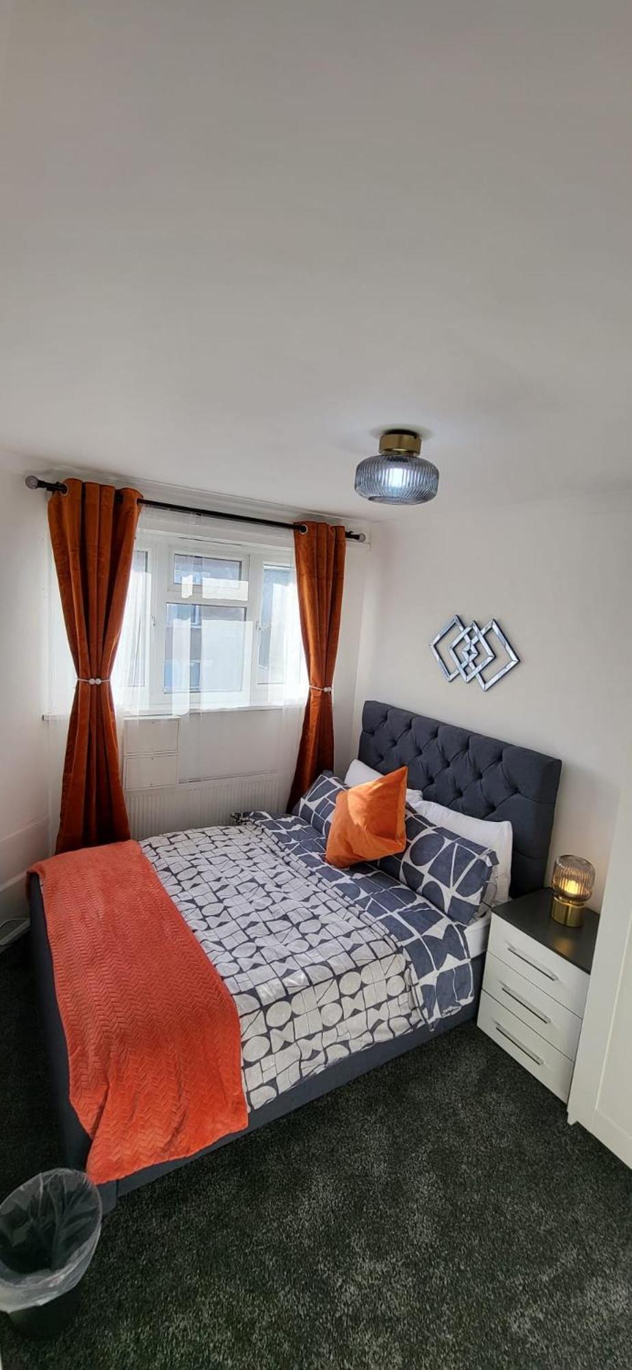 Holiday home Delight Home-london Airport & Excel