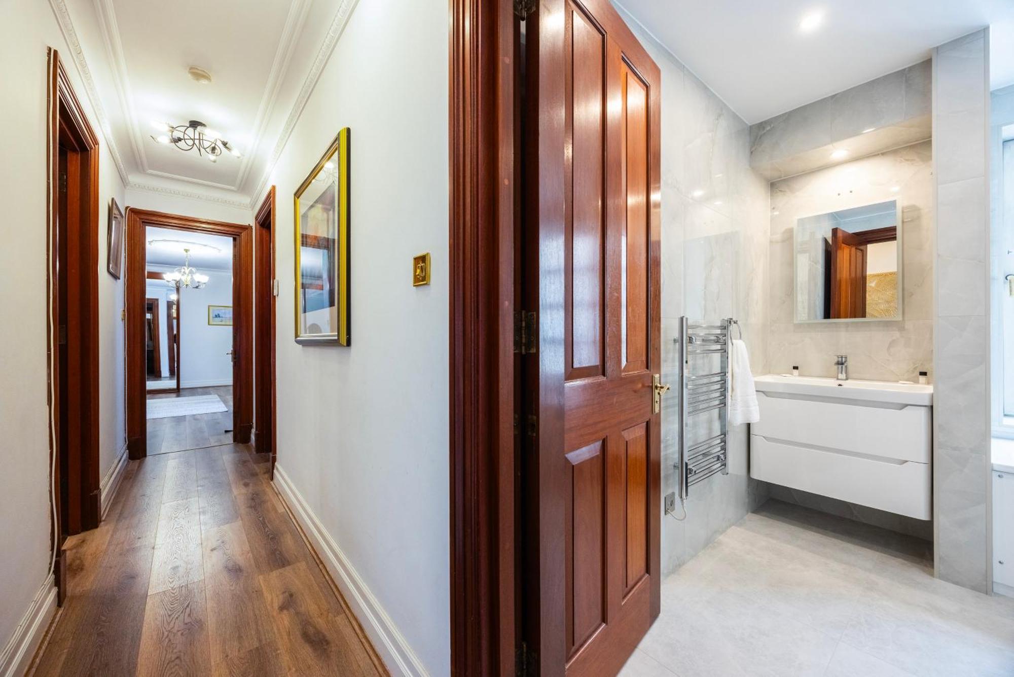 Apartahotel Carlton Court - Mayfair